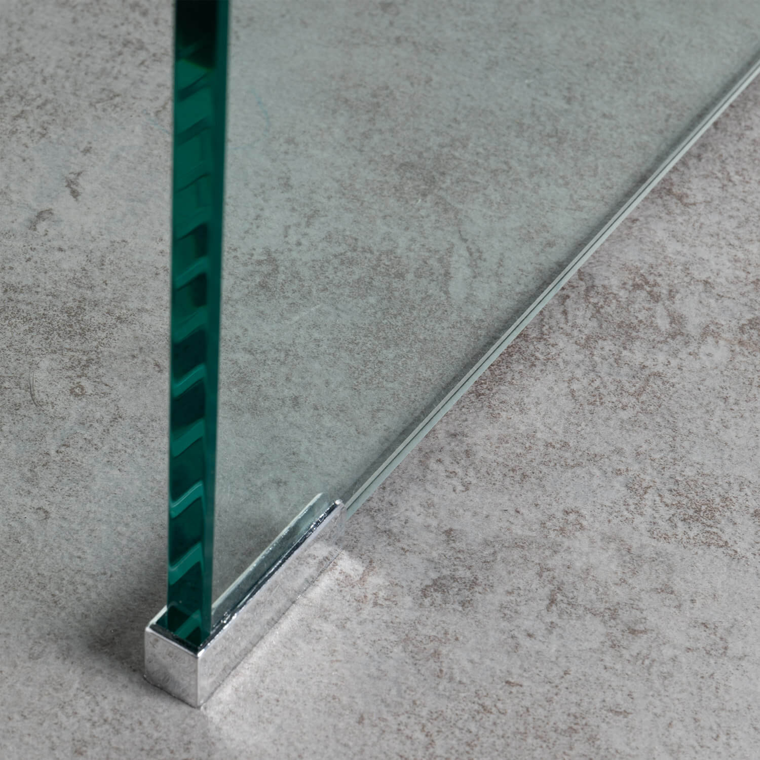 Regal Casey - themasie.com