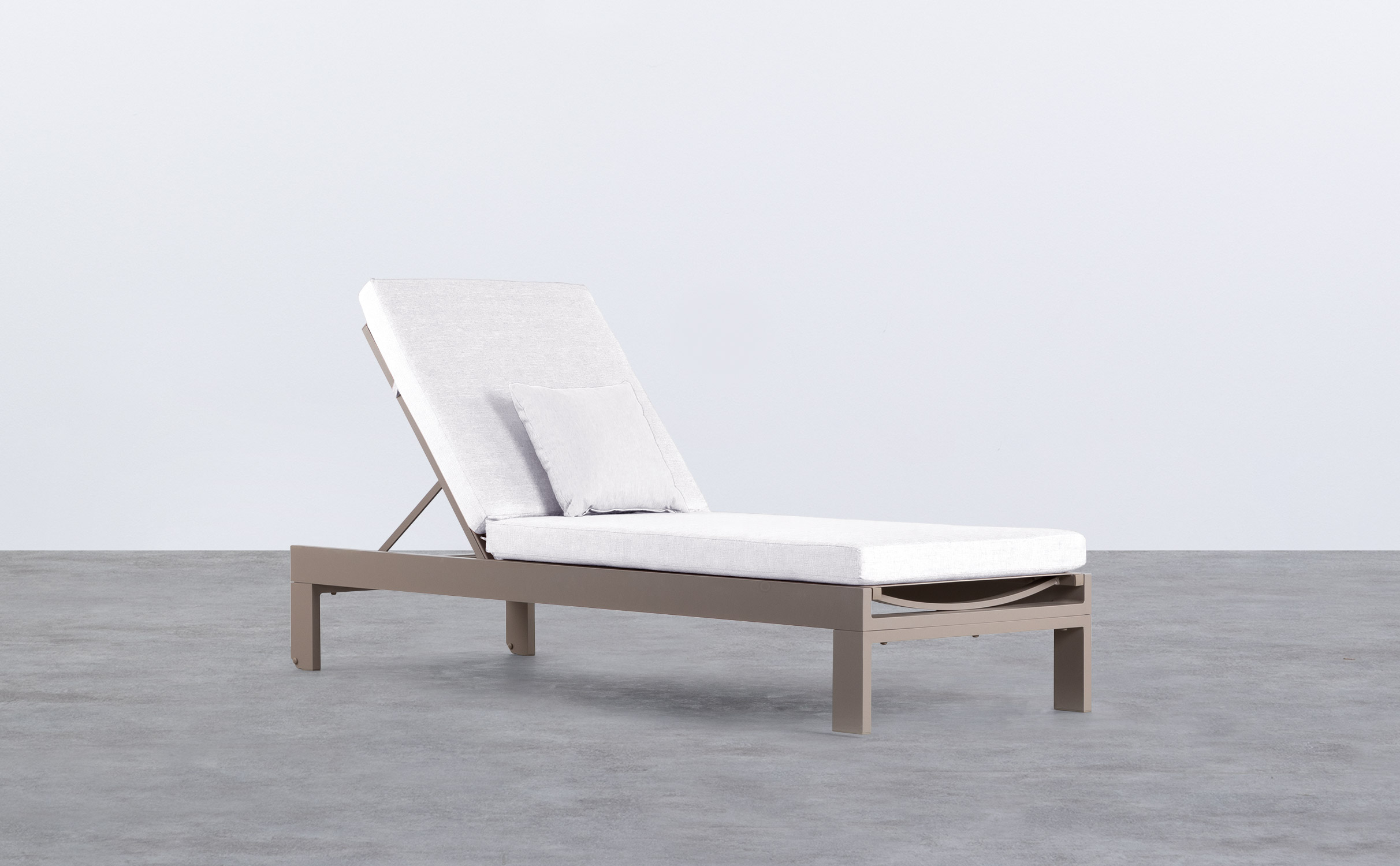 Sonnenliege mit abnehmbarem Kissen und quadratischem Kissen New Kreta, Galeriebild 1