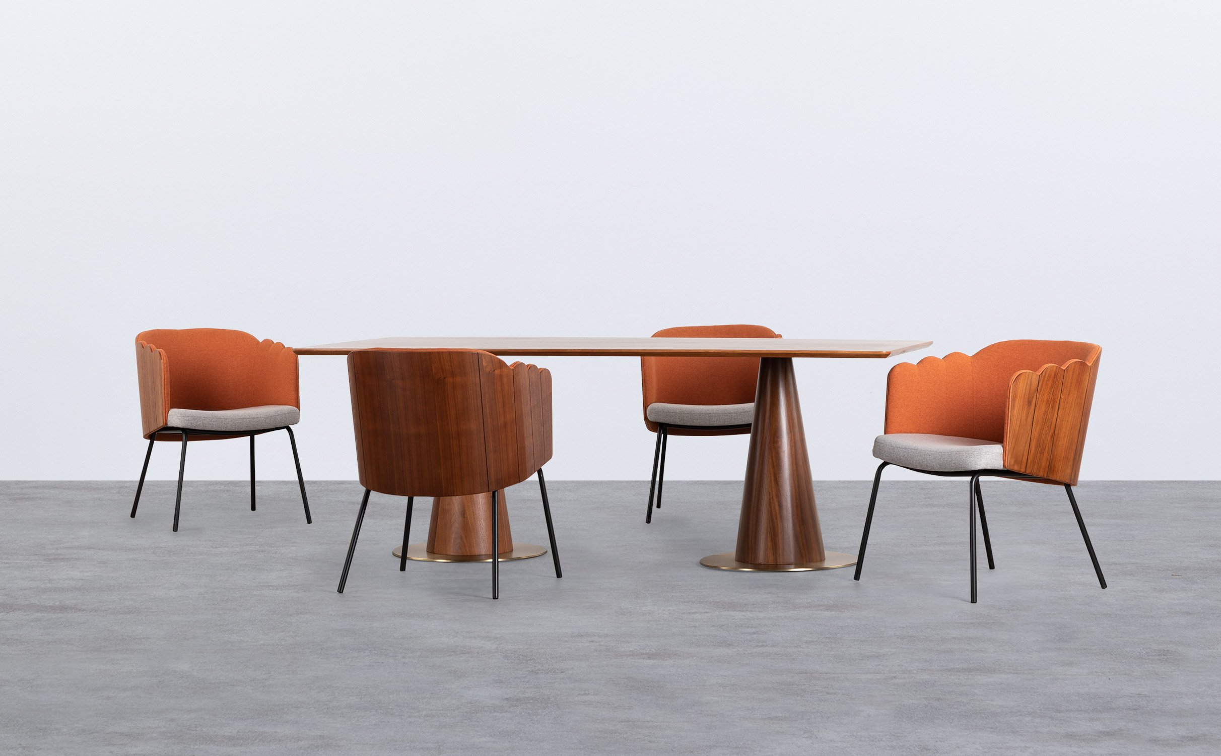 Set aus rechteckigem Era Tisch aus Nussbaumholz und 4 Rene Stühlen aus Holz und Stoff, Galeriebild 1