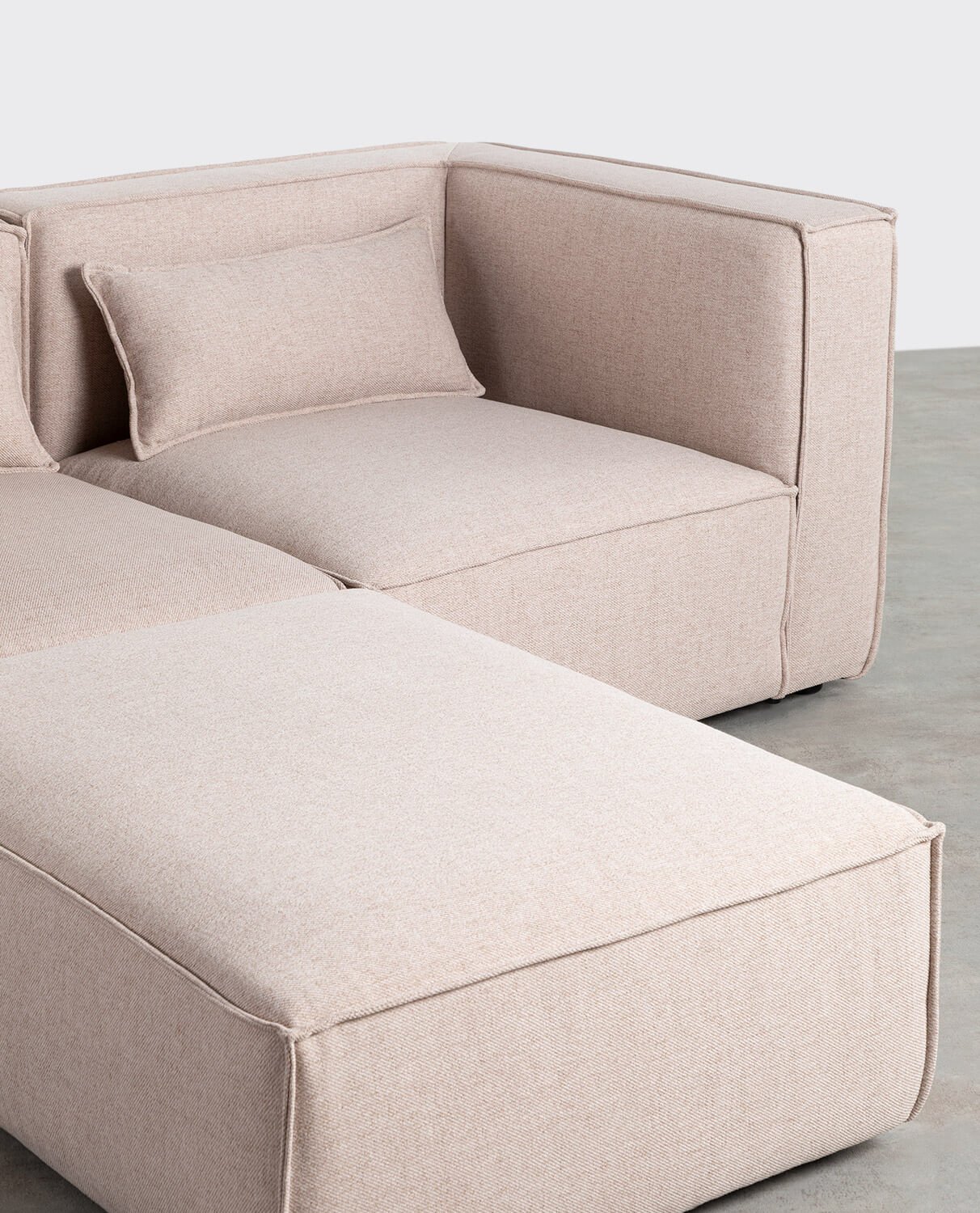 Modulares Sofa mit 2 Eckteilen und Stoffpuff Kilhe, Galeriebild 2