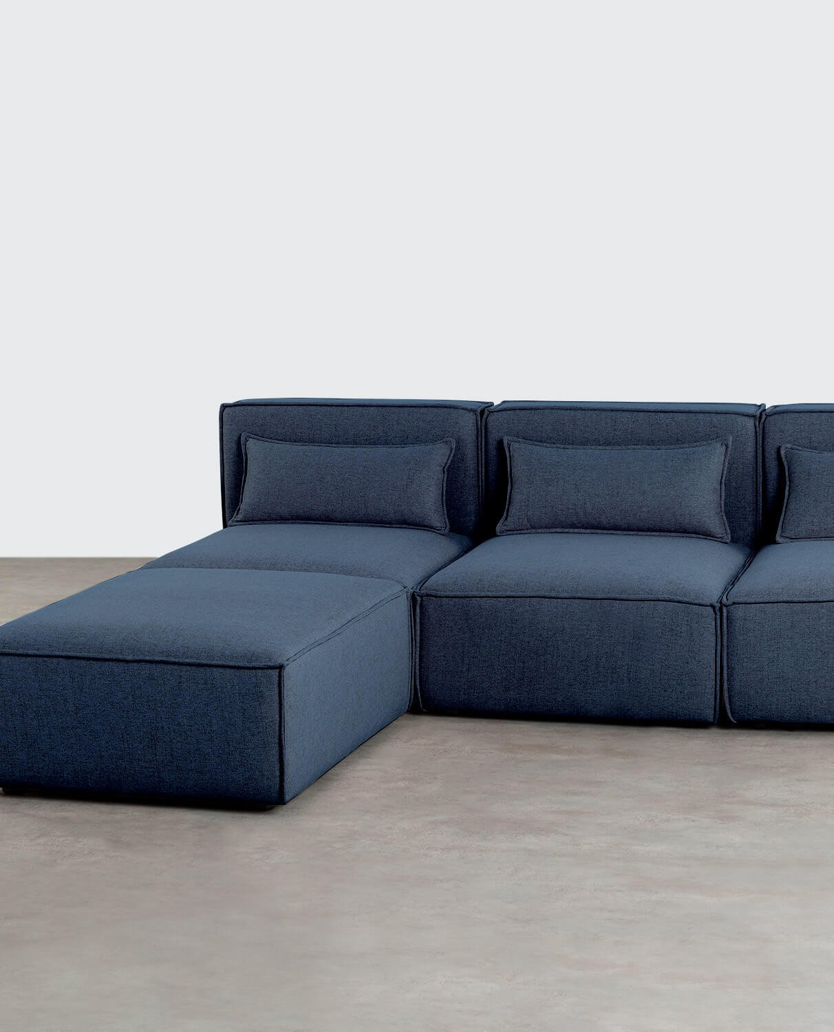 Kilhe Modulares 3-teiliges Sofa und Pouf aus Stoff, Galeriebild 2