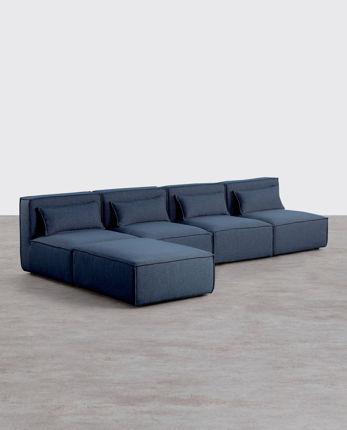 Kilhe Modulares 4-teiliges Sofa und Pouf aus Stoff, Galeriebild 2