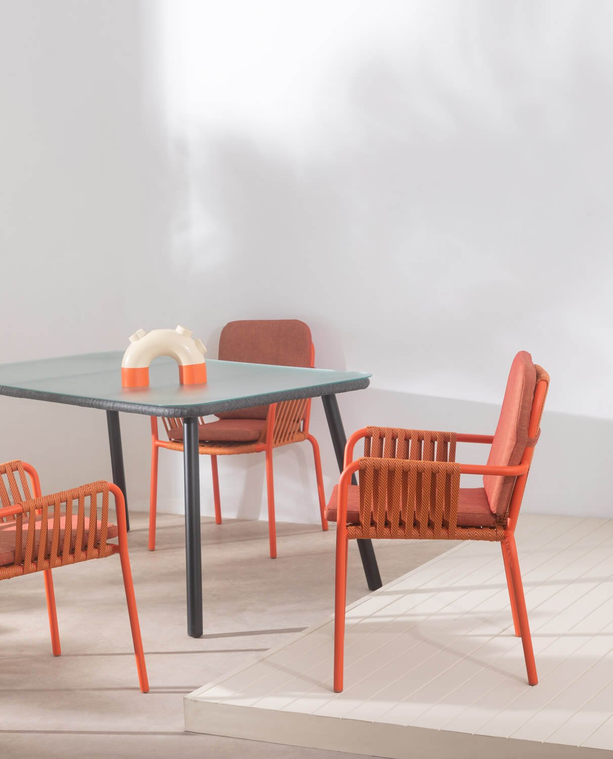 Pack 4 Esszimmerstühle mit Aluminiumarmlehnen und Seil Drian, Galeriebild 2