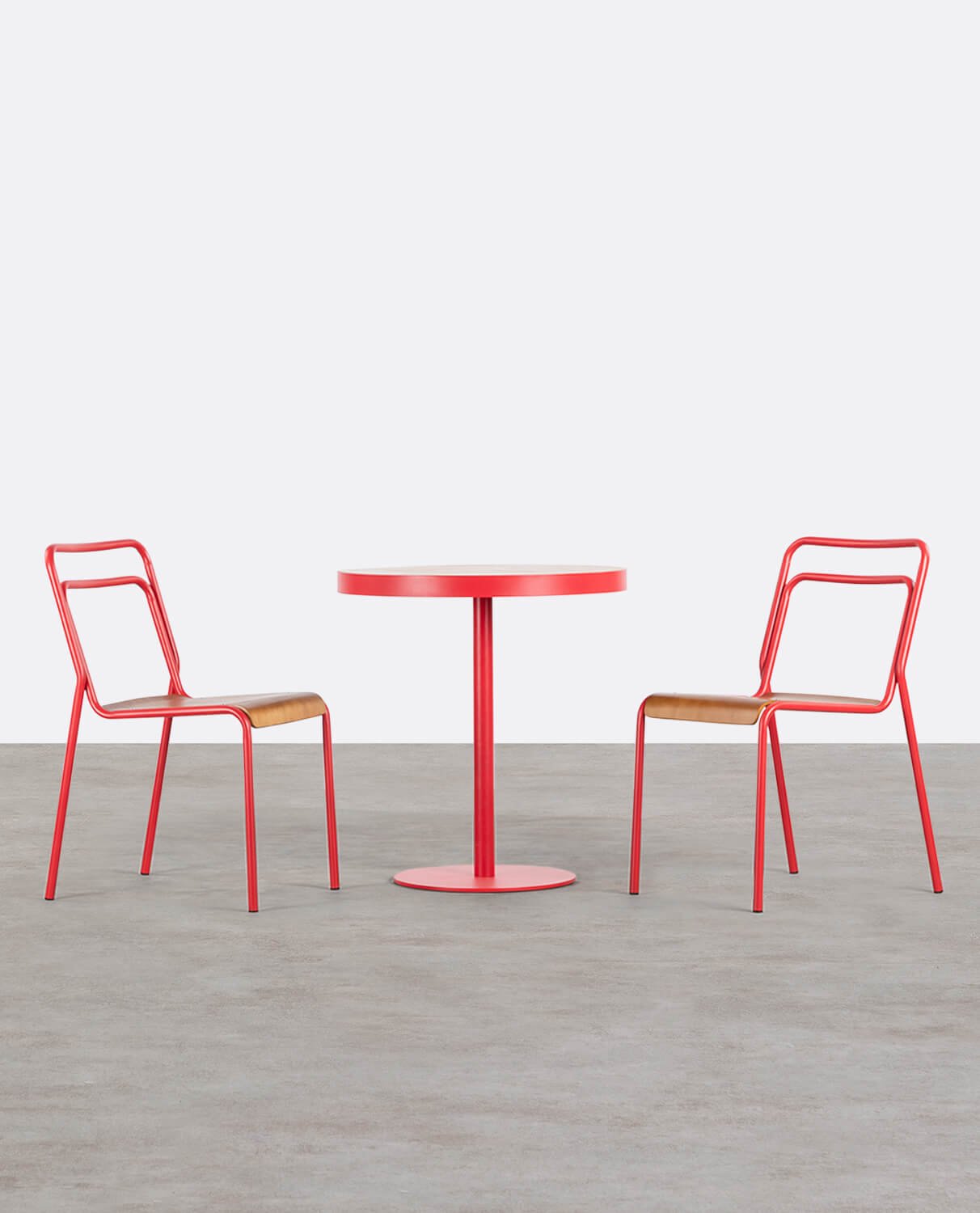 Set aus Rundem Zoar-Tisch und 2 Curi-Stühlen aus Metall und Holz, Galeriebild 1