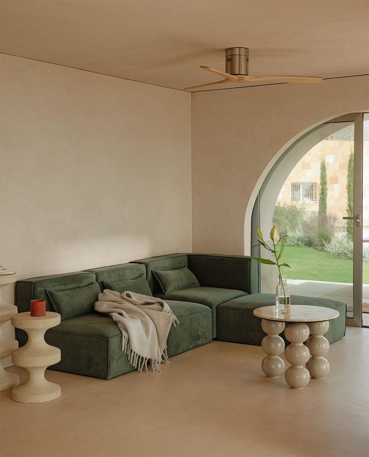 Modulares Sofa 4-teilig mit 3 Sesseln und Pouf aus Kord Kilhe, Galeriebild 2