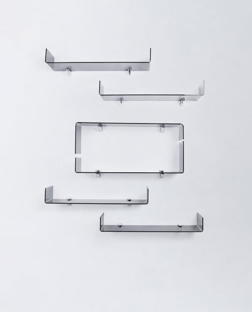 Satz gebogener Wandregale aus Glas Iris