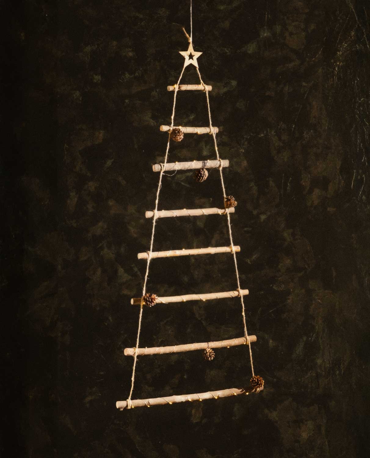 Weihnachtsbaum mit LED-Lichtern aus Holz 110 cm Pin, Galeriebild 2