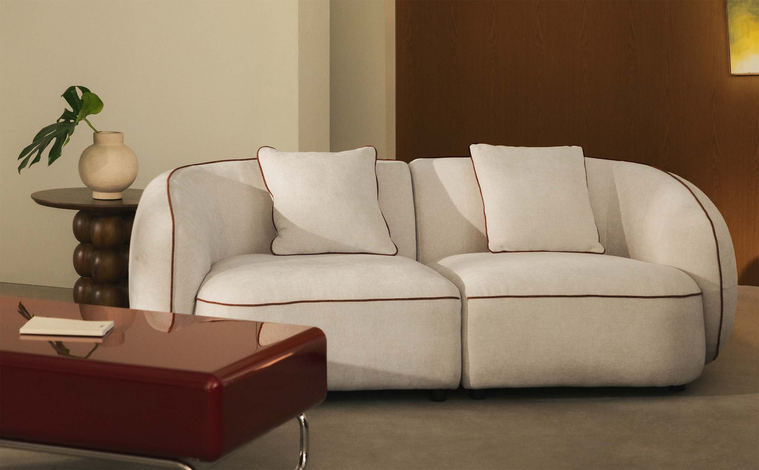 Zweiteiliges Modulares Ecksofa aus Ilham-Stoff , Galeriebild 1