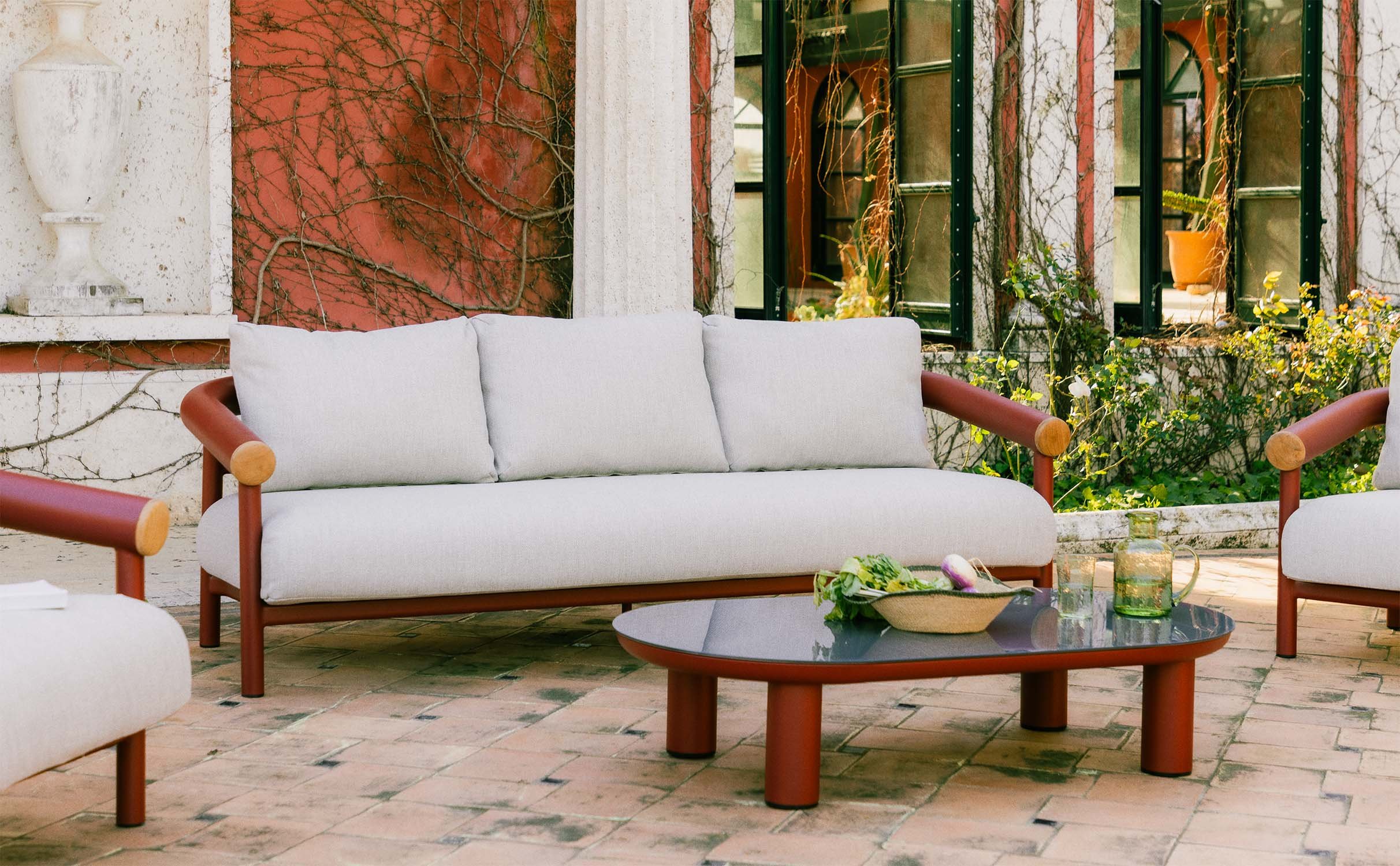 3-Sitzer-Gartensofa aus Aluminium mit Cheryl-Kissen, Galeriebild 1