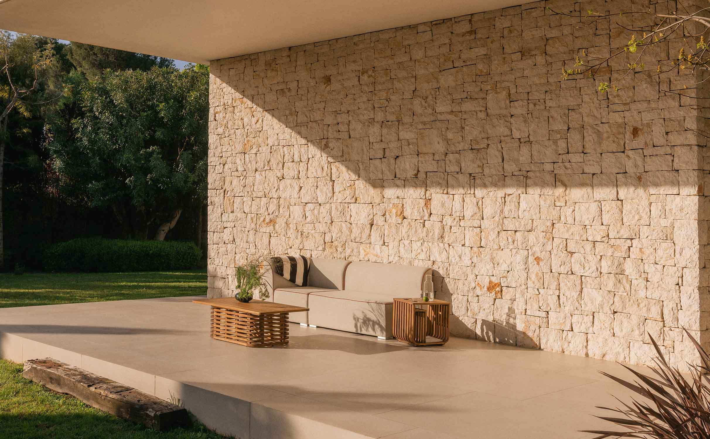 Modulares Gartensofa, 2-teilig, Ecksofa und 2-Sitzer, Lagos-Stoffsofa, Galeriebild 1