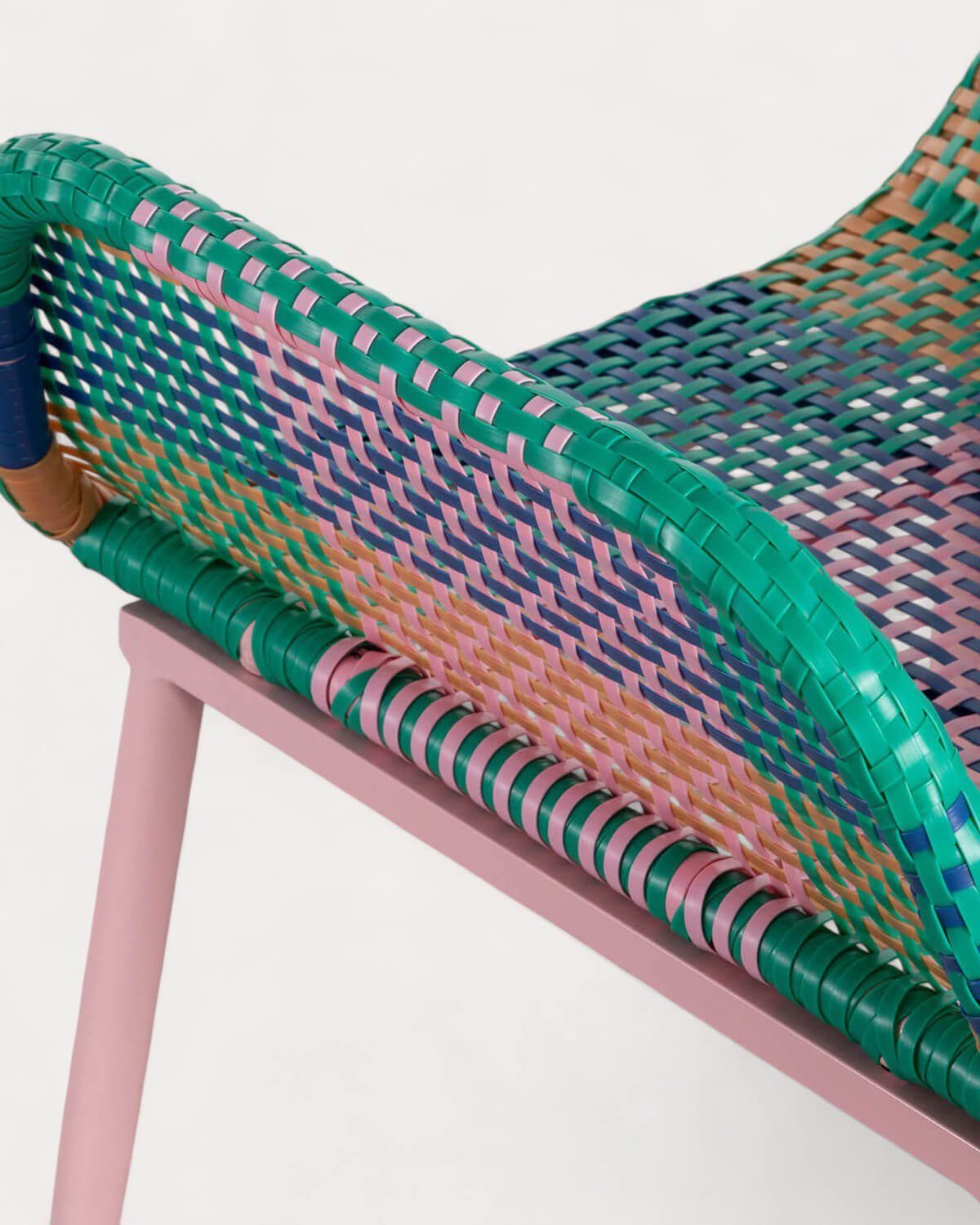 Sessel aus Aluminium und synthetisches Rattan Emba Studio, Galeriebild 5