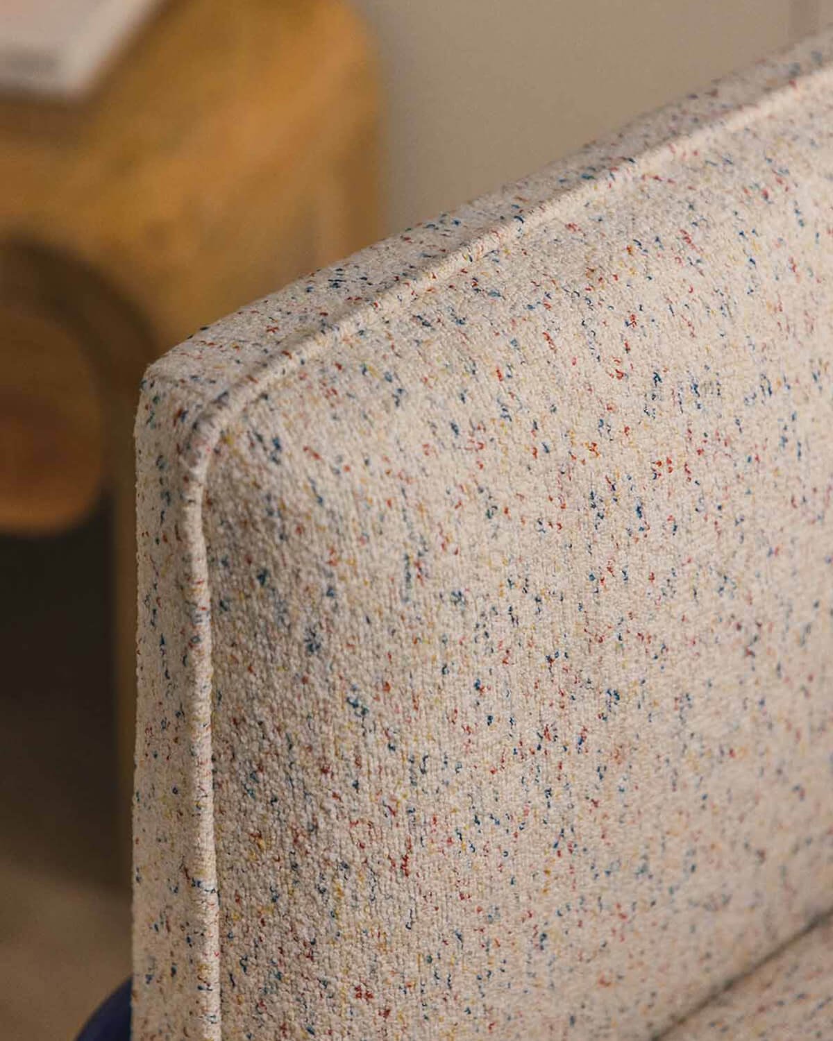 Marcellus-Sessel aus Stoff und Metall  , Galeriebild 3