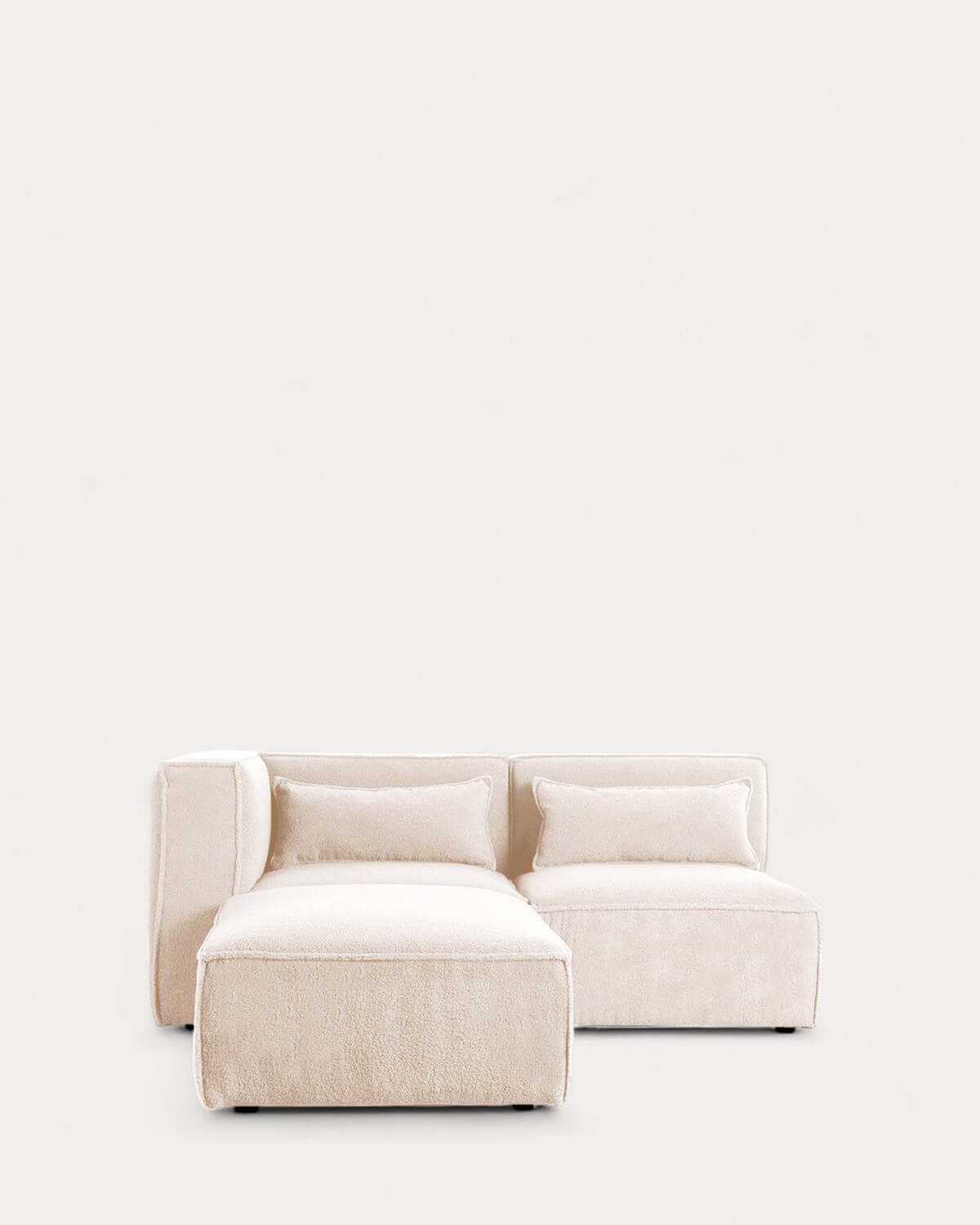 Zweiteiliges Modulares Ecksofa und Pouf aus Bouclé-Stoff Kilhe