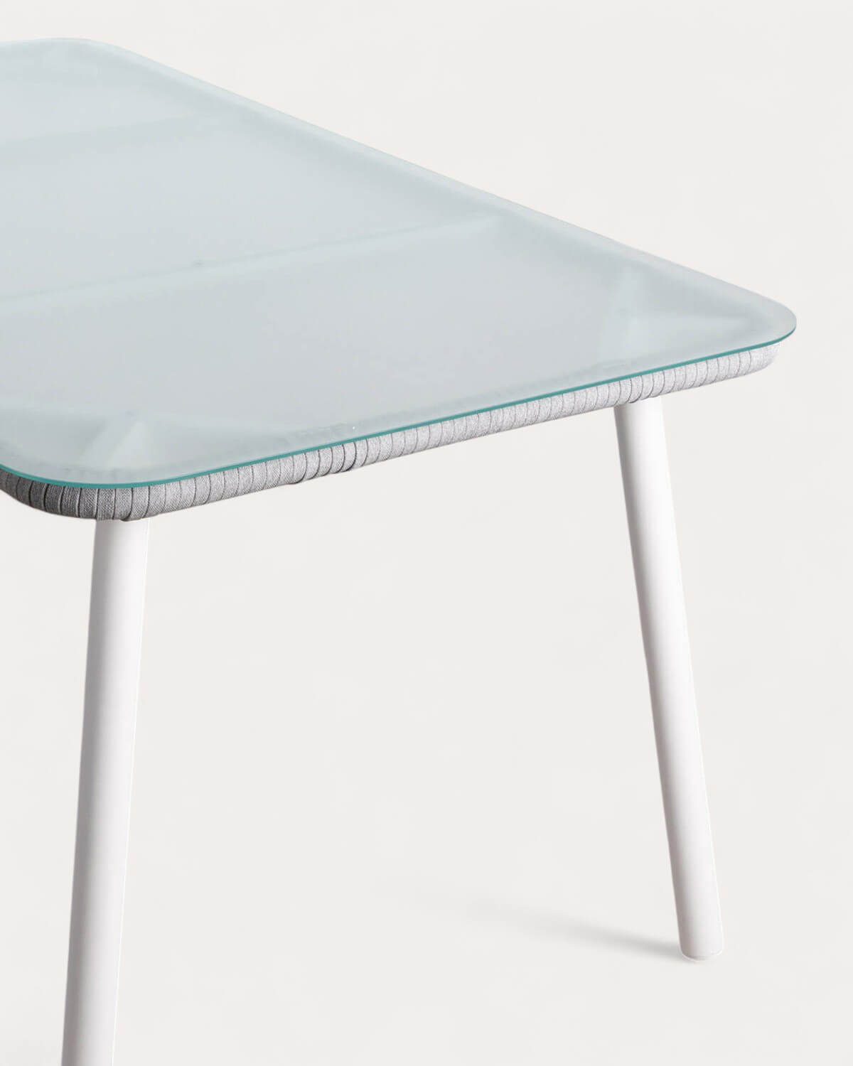 Rechteckiger Esstisch aus Aluminium und Glas (160x90 cm) Drian, Galeriebild 6