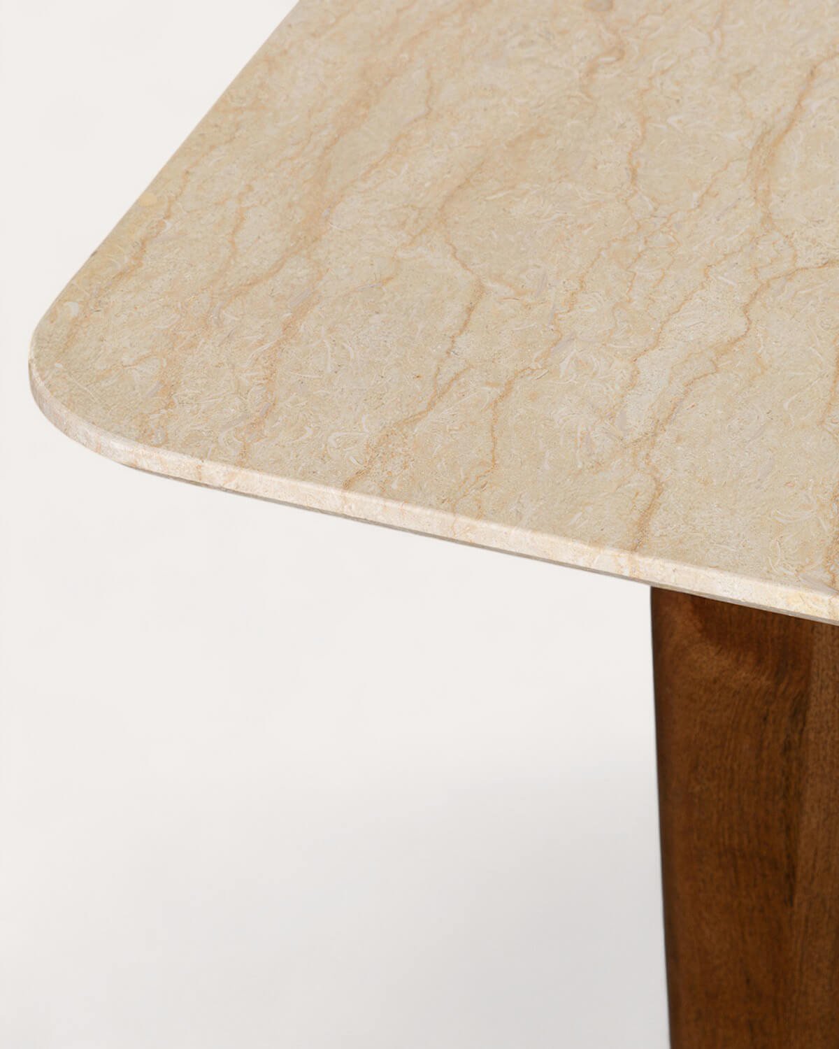 Rechteckiger Esstisch aus Ägyptischem Marmor und Mangoholz (180x90 cm) Amatis, Galeriebild 6