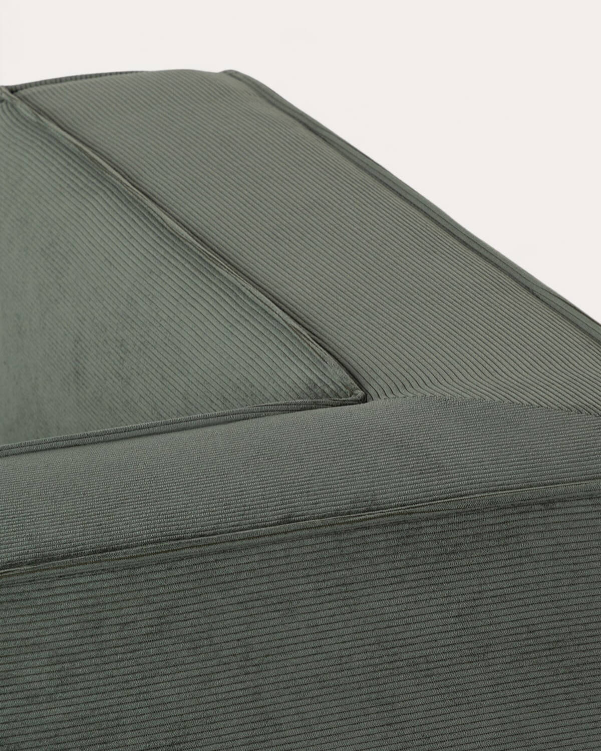 Linkes langes Chaiselongue-Modul für Pana Kilhe Sofa, Galeriebild 5