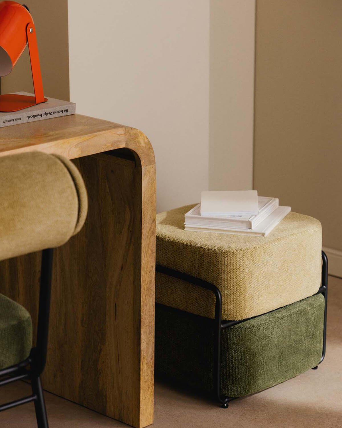 Rechteckiger Pouf mit Abnehmbarem Kissen aus Elin-Stoff, Galeriebild 2