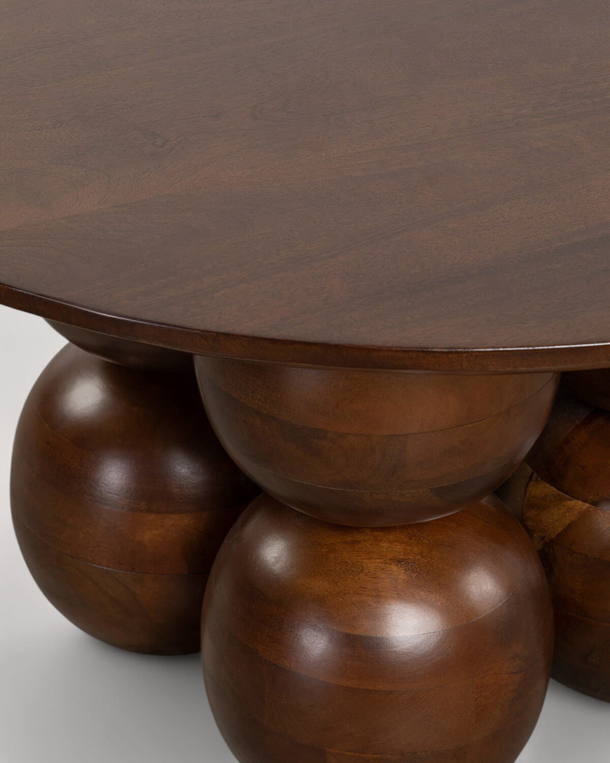 Runder Couchtisch aus Mangoholz (Ø80 cm) Alary, Galeriebild 5