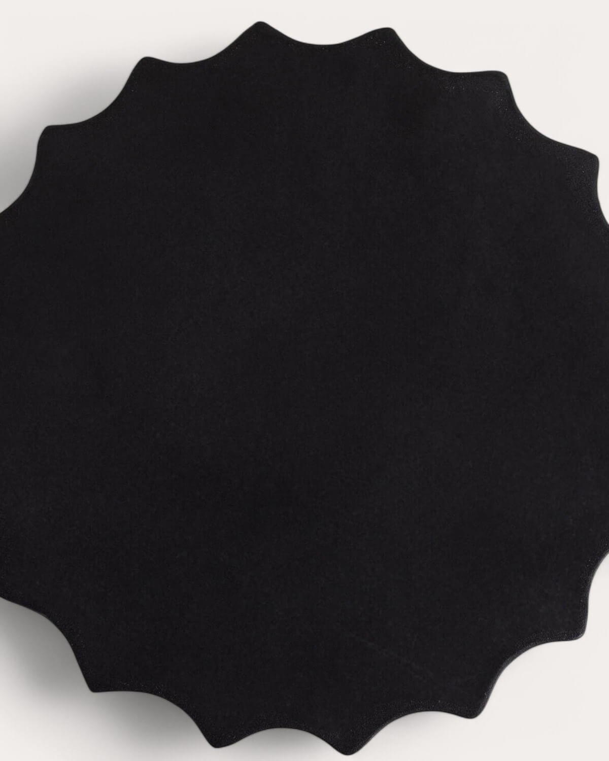 Runder Beistelltisch aus Metall (Ø35,5 cm) Abra, Galeriebild 6