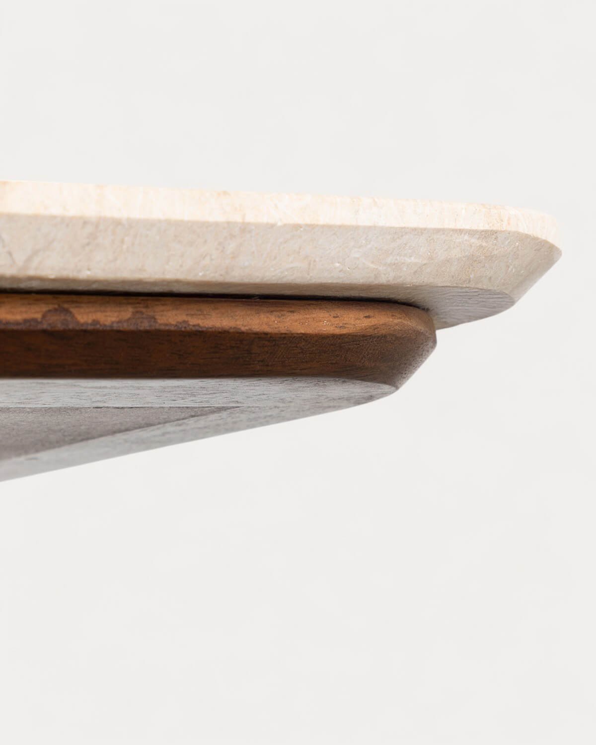 Quadratischer Beistelltisch aus Ägyptischem Marmor und Mangoholz (50x50 cm) Amatis, Galeriebild 5