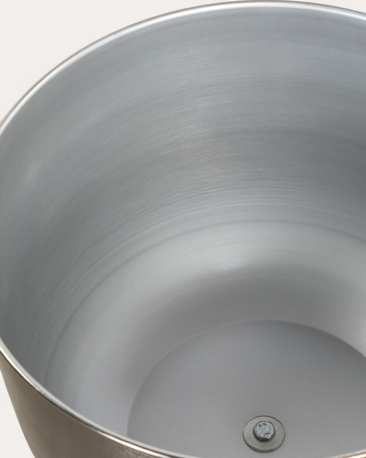 Beistelltisch aus Akazienholz und Metall (Ø43 cm) Binchi, Galeriebild 5