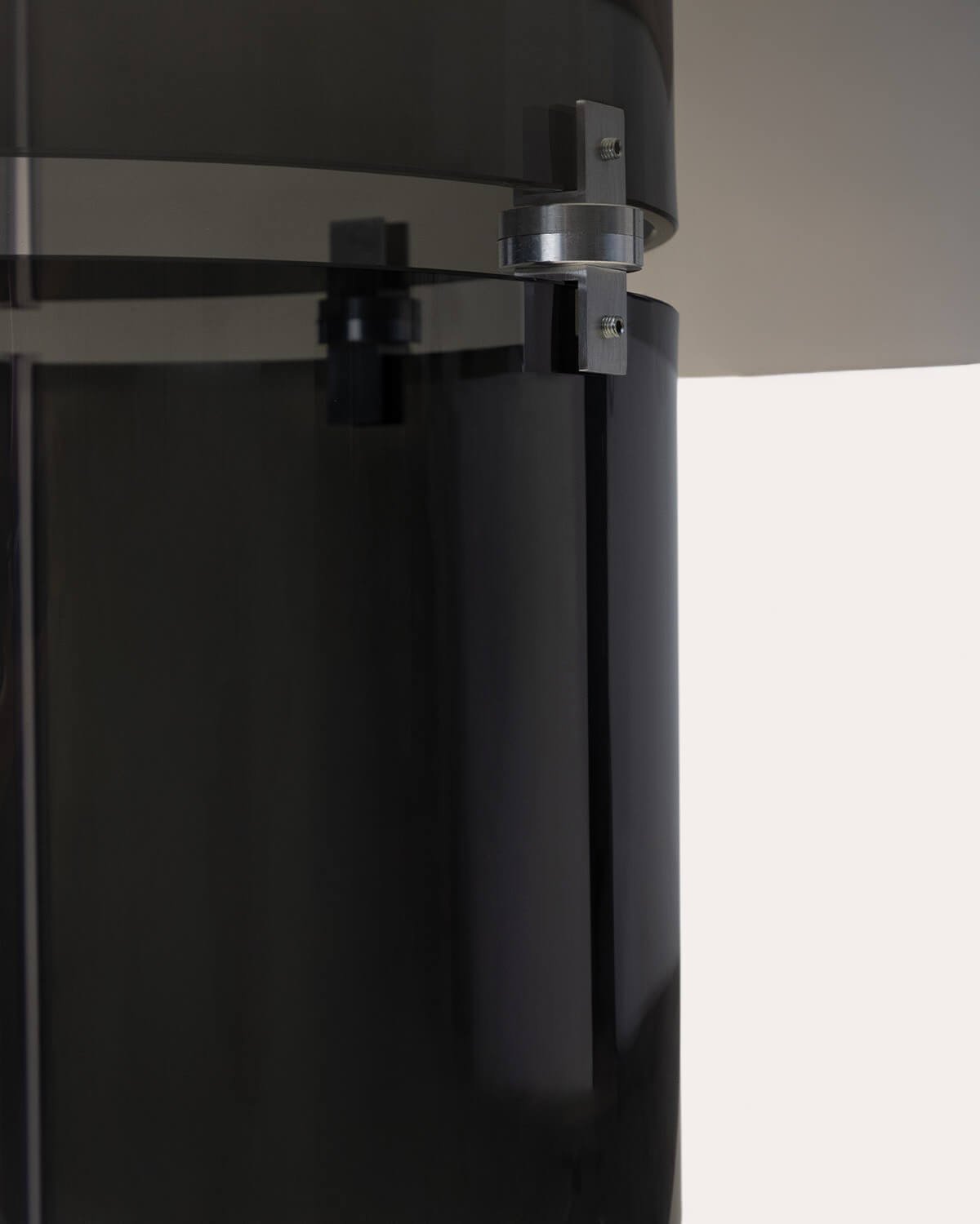 Runder Esstisch aus Gehärtetem Glas (Ø140 cm) Kolu, Galeriebild 5