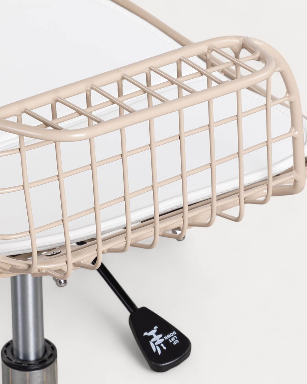 Aras Vintage Schreibtischstuhl aus Metall mit hoher Rückenlehne, Galeriebild 4