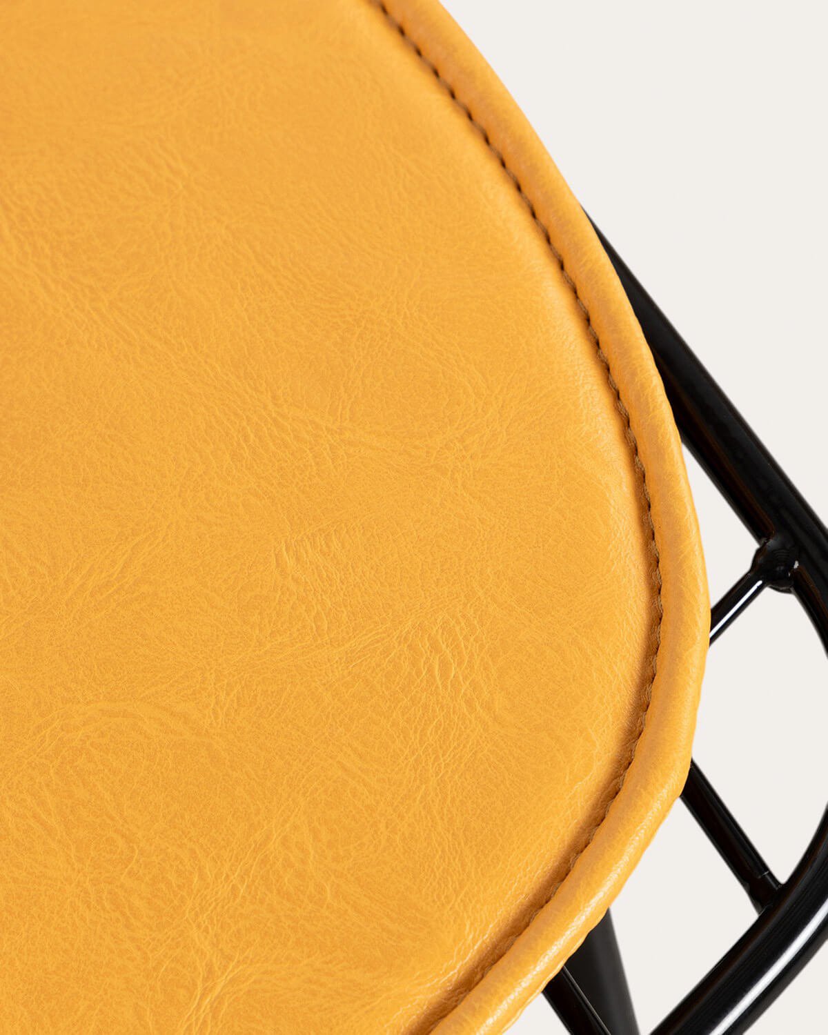 Metall-Esszimmerstuhl mit hoher Rückenlehne Aras , Galeriebild 6