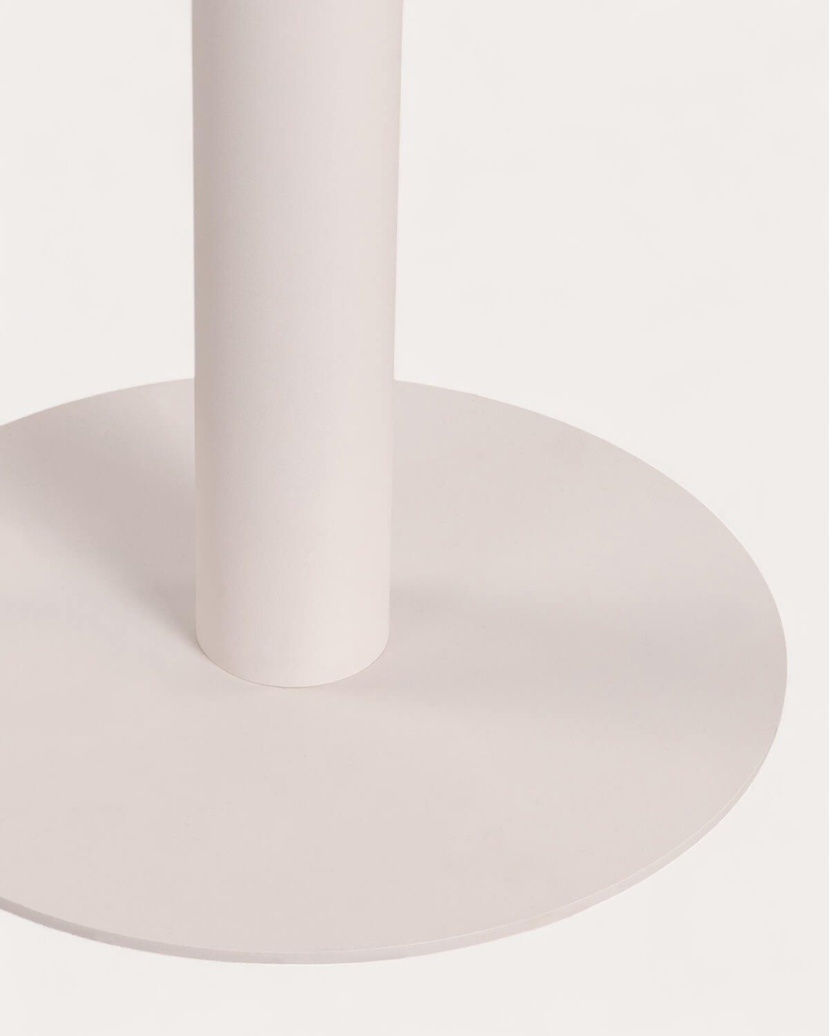 Runder Outdoor-Tisch aus Aluminium und gehärtetem Glas (Ø70 cm) Roys, Galeriebild 5