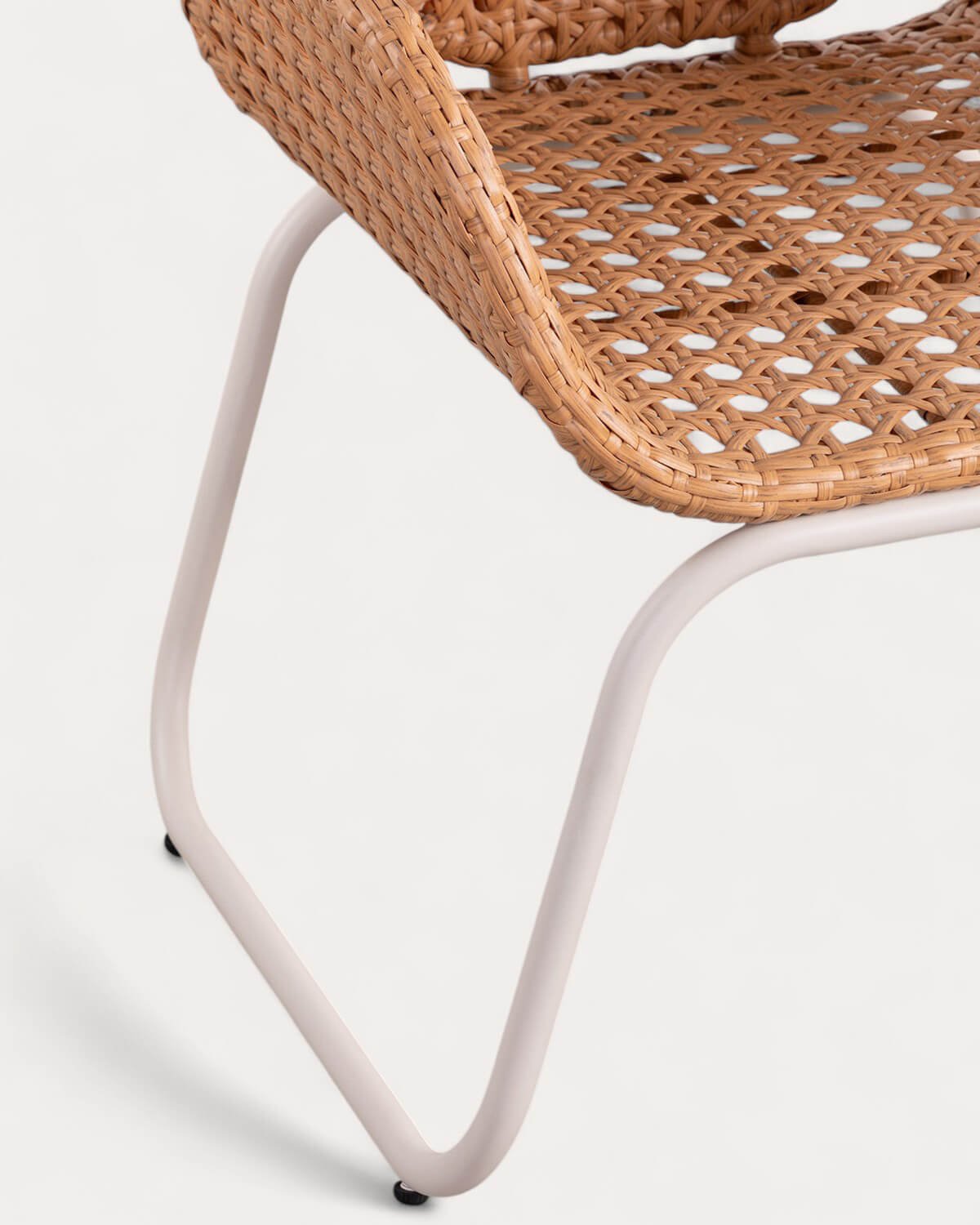 Outdoor-Stuhl aus Aluminium und synthetischem Rattan mit Armlehnen Roys, Galeriebild 8