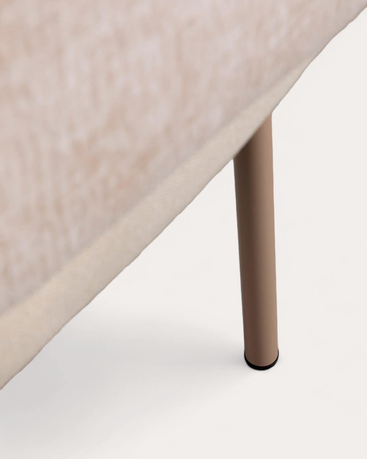 Pack Sie 2 Hades Soft-Esszimmerstühle aus Stoff und Metall ein, Galeriebild 8