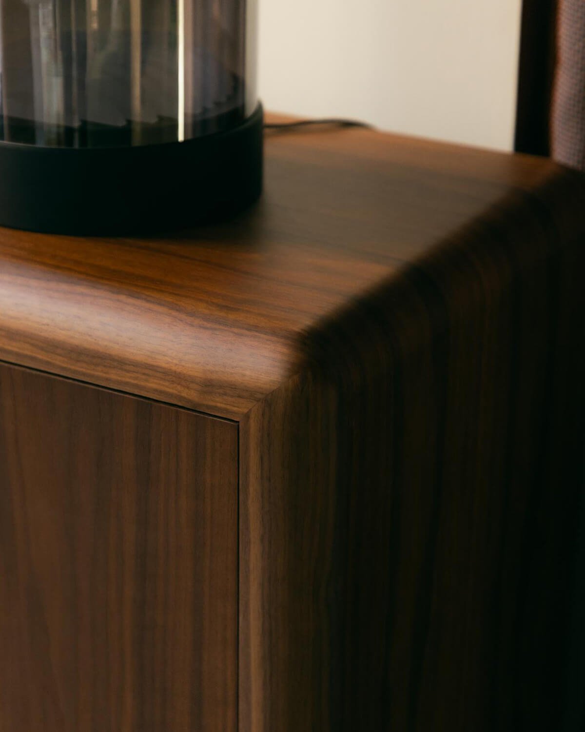 Niedriges Sideboard mit 2 Holz- und Metalltüren Candela , Galeriebild 3