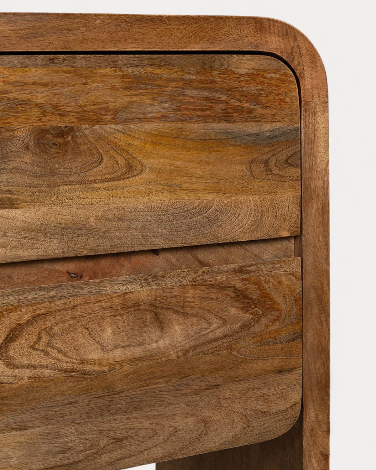 Niedriges Sideboard mit 6 Schubladen aus Vanile-Mangoholz , Galeriebild 7