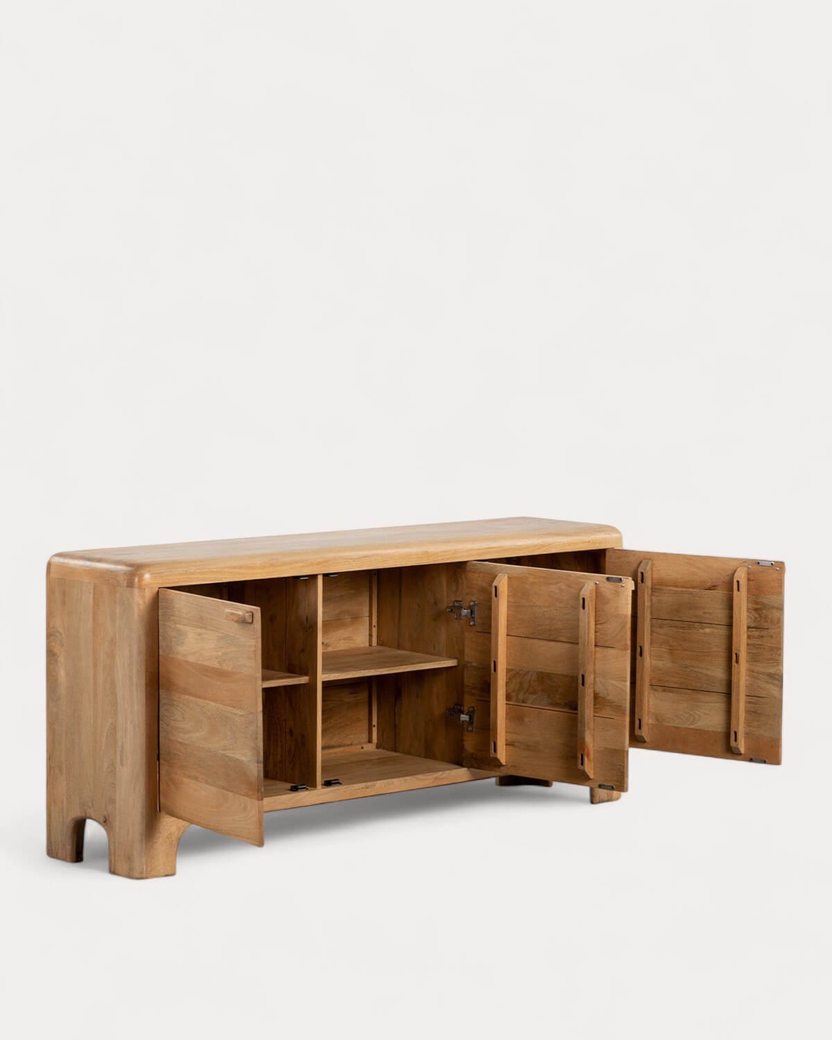 Niedriges Sideboard aus Mangoholz mit 3 Türen Reichel, Galeriebild 3