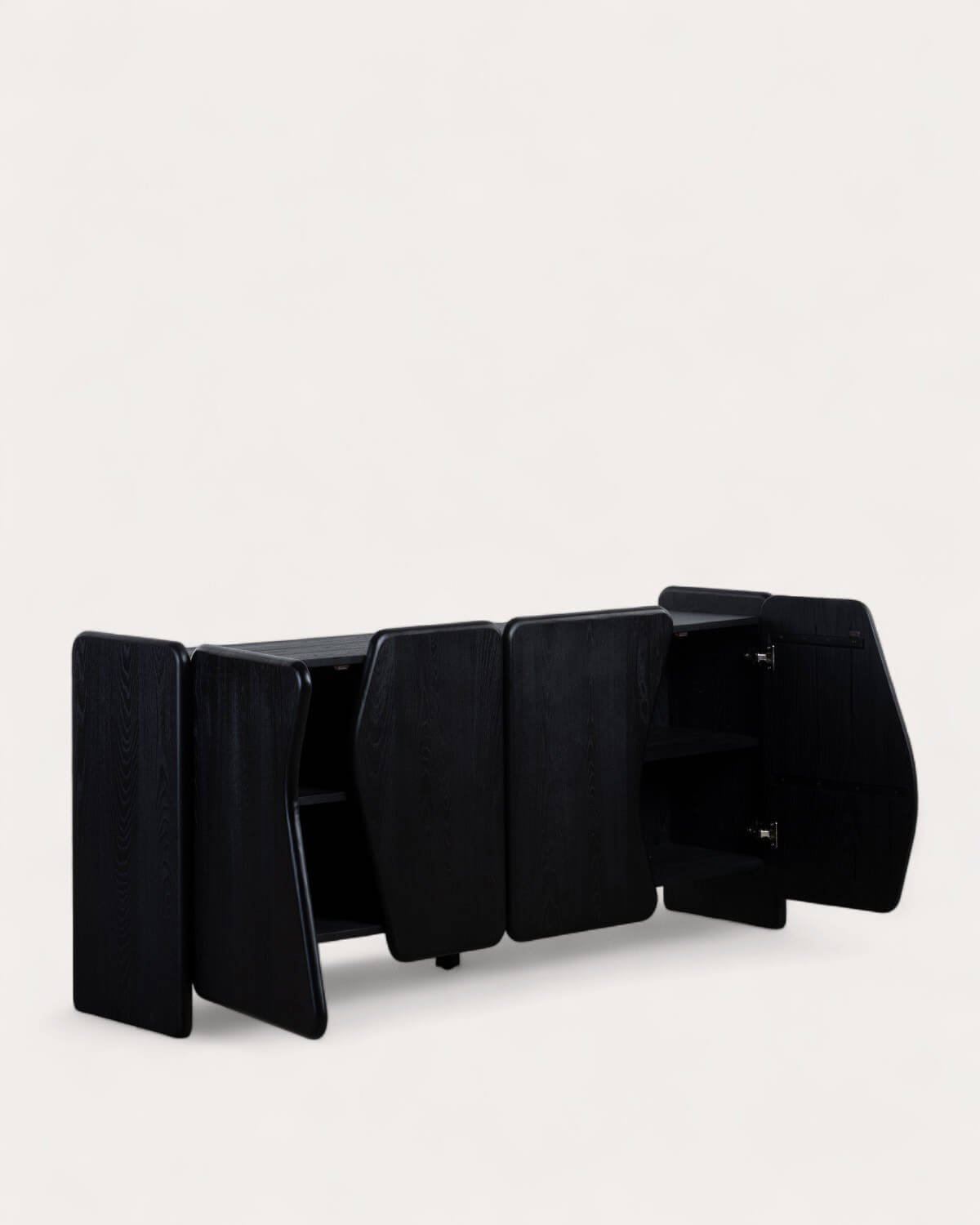 Niedriges Sideboard mit 4 Türen aus Kiefernholz und Ulmenholz Esther, Galeriebild 2
