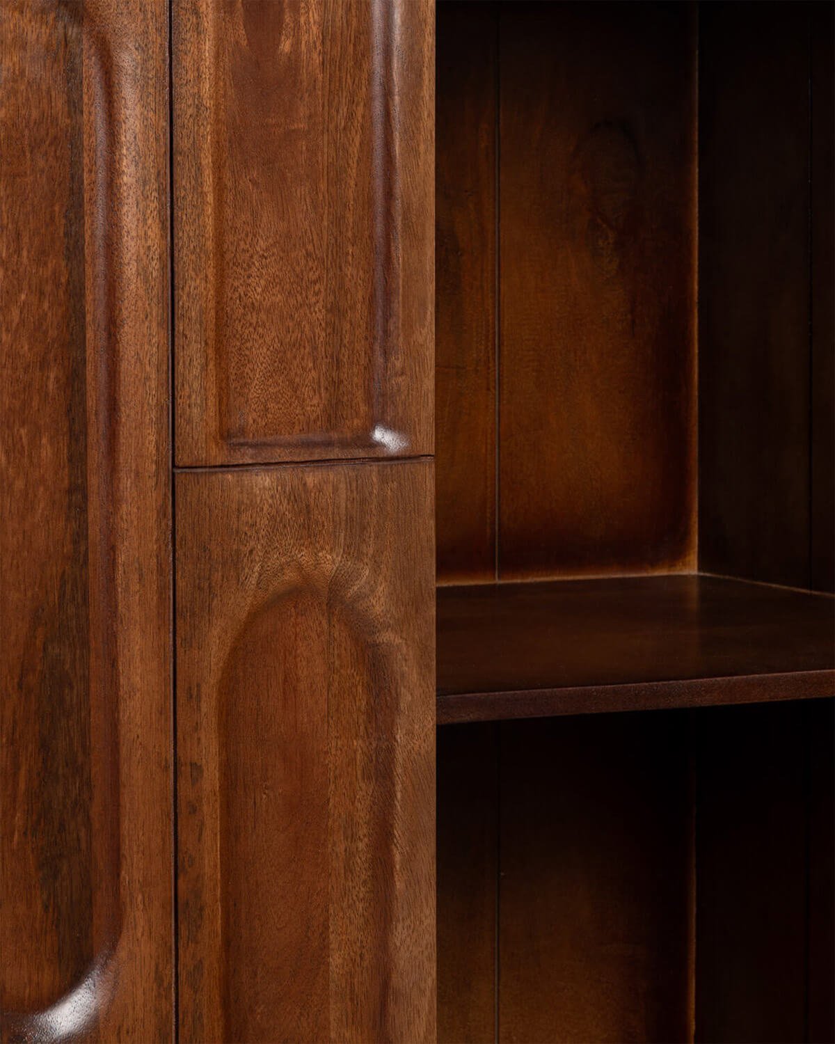 Niedriges Sideboard mit 2 Türen aus Mangoholz Even, Galeriebild 6