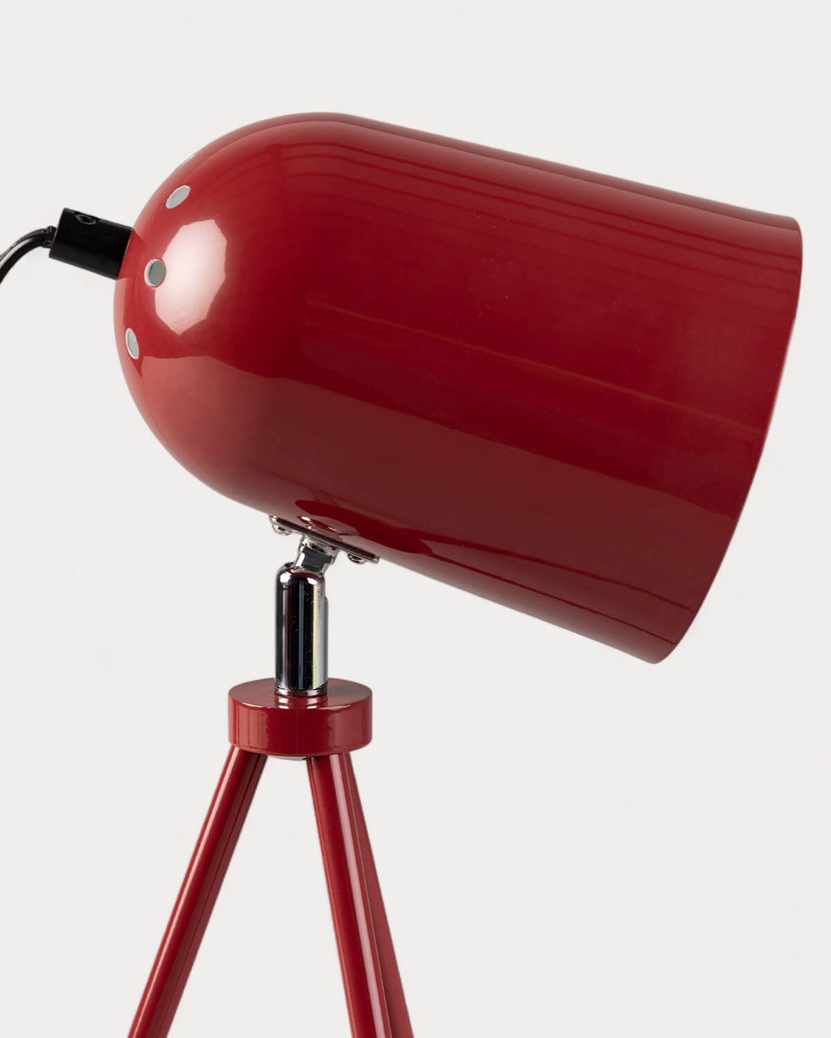 Theon Tischlampe aus Metall , Galeriebild 6