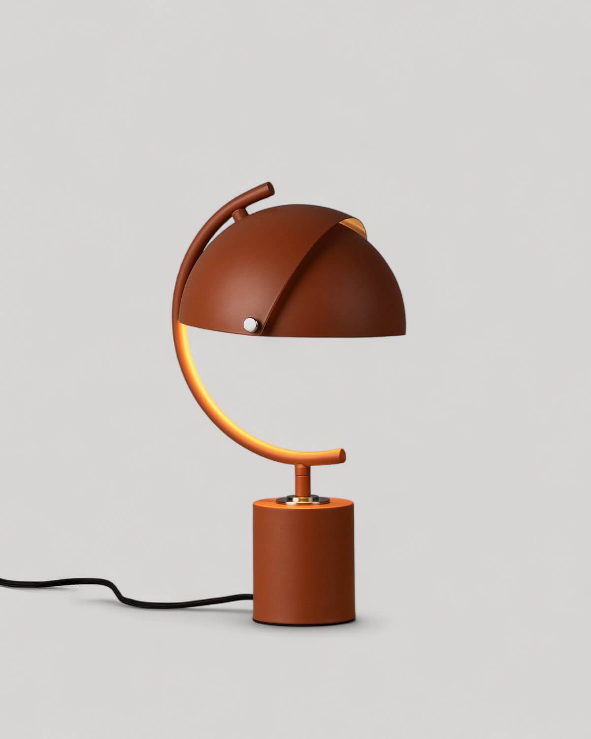 Amun Tischlampe aus Metall, Galeriebild 4