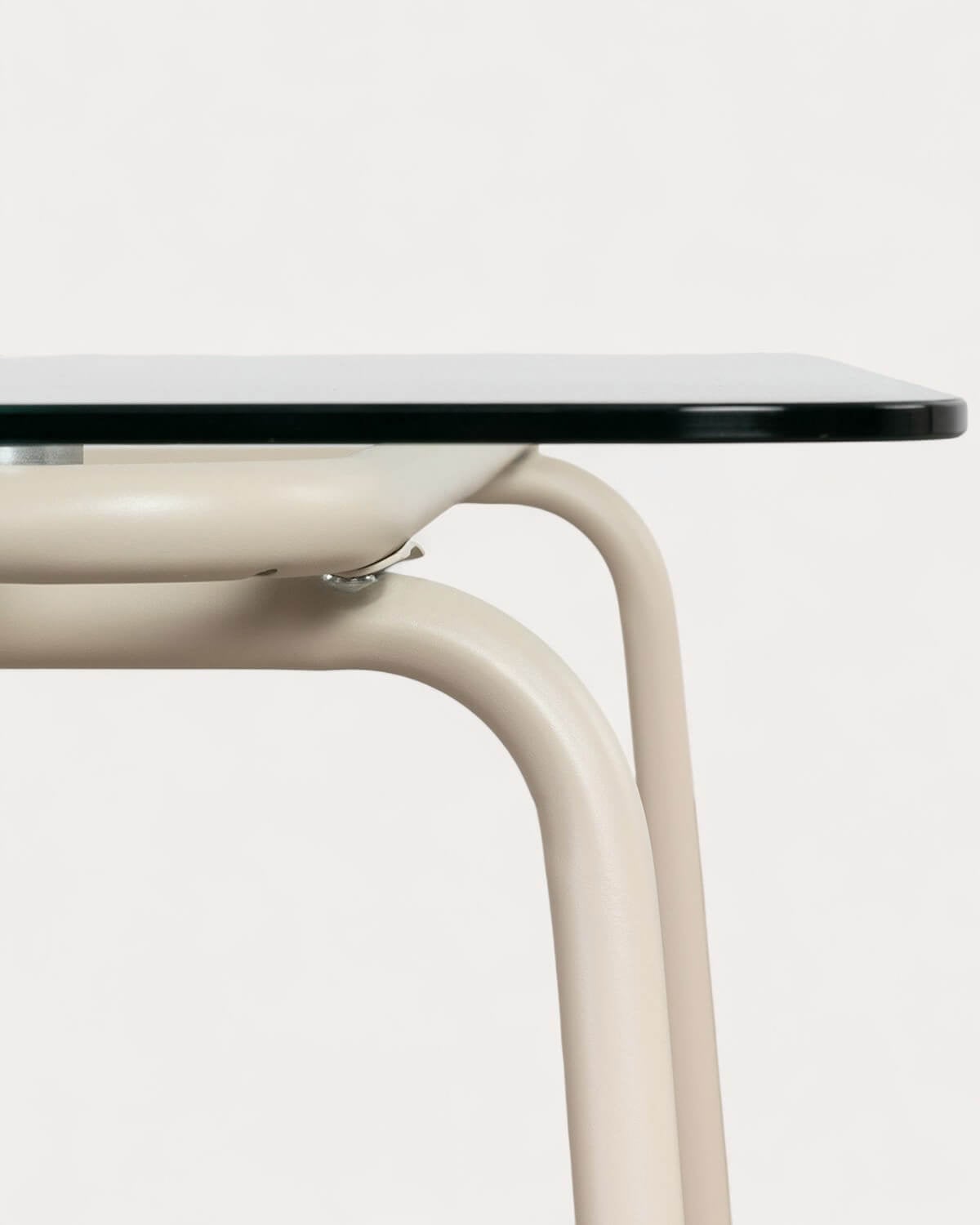 Rechteckiger Outdoor-Couchtisch aus Metall und gehärtetem Glas (120x56 cm) Xoan, Galeriebild 6