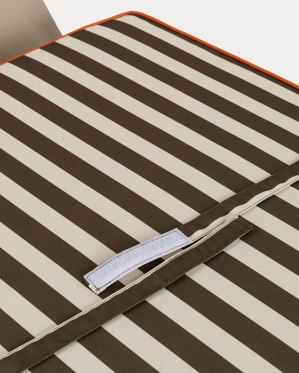 2er-Pack Neue Verstellbare Kreta-Sonnenliegen aus Aluminium mit Gestreiften Kissen, Galeriebild 3