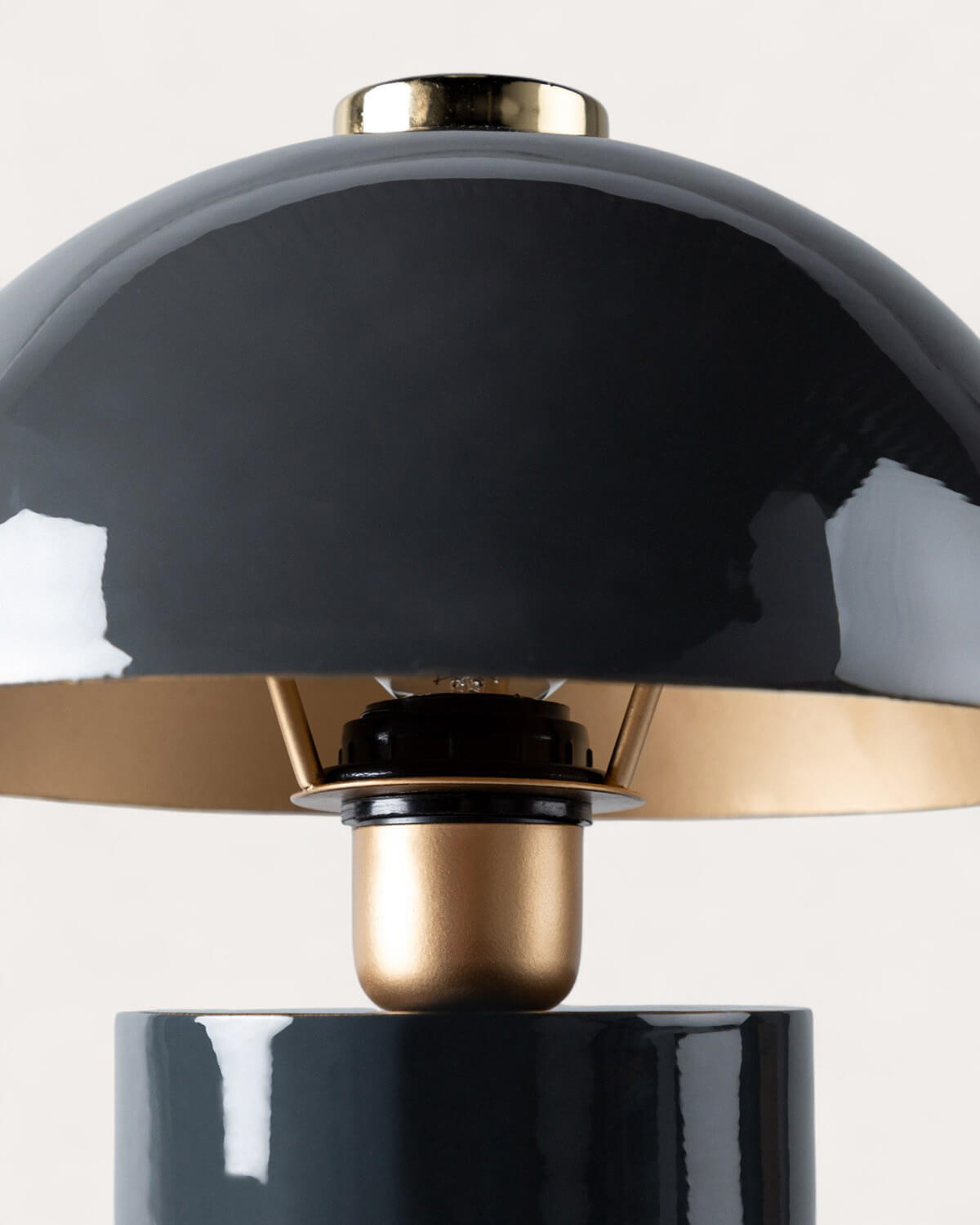 Tischlampe aus Metall (Ø26 cm) Seta, Galeriebild 5