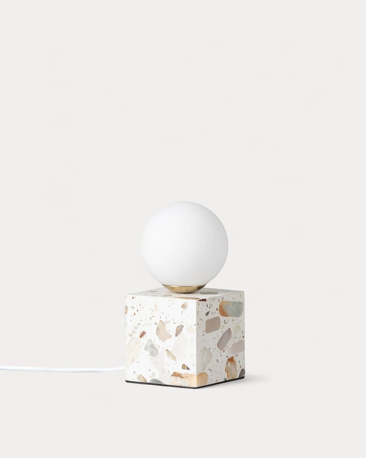 Lunas Terrazzo-Tischlampe, Galeriebild 1