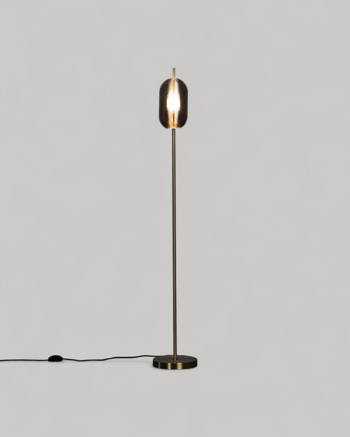 Dimmbare LED-Stehleuchte Samil aus Metall, Galeriebild 3