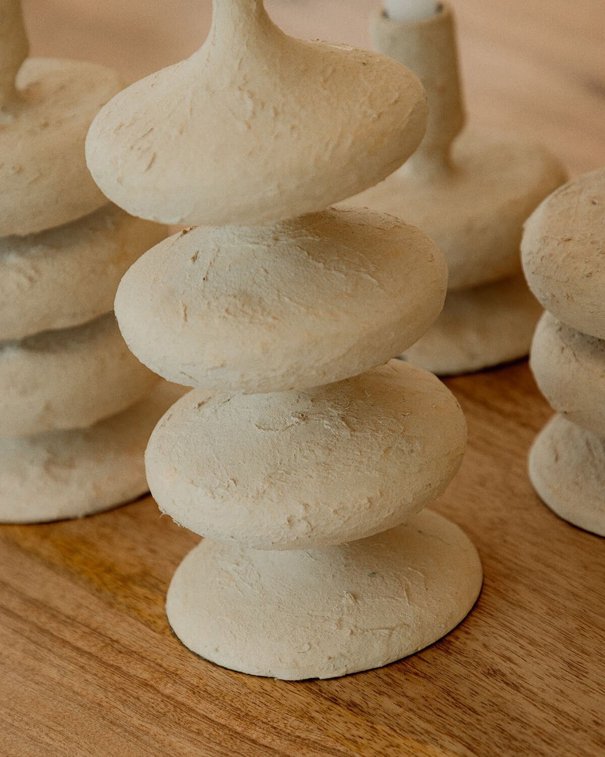 Kerzenständer aus Metall (26,5 cm) Lucio, Galeriebild 3