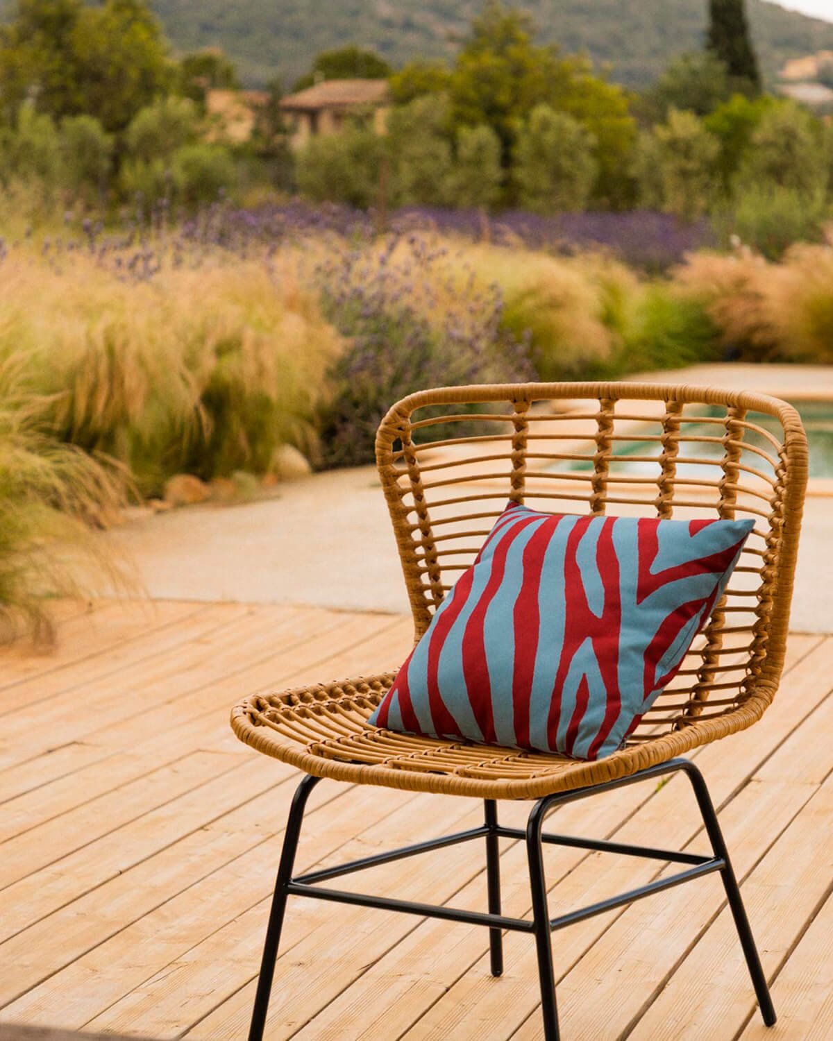 Quadratisches Outdoor-Stoffkissen (45x45 cm) Selvis , Galeriebild 2