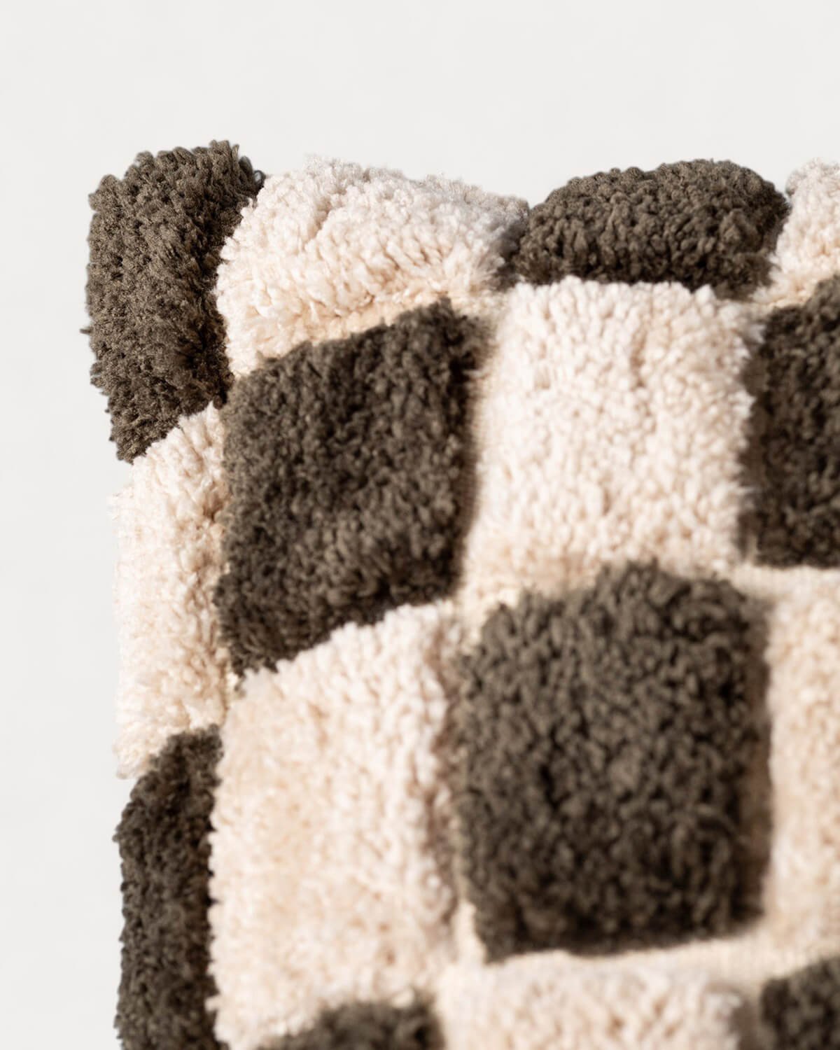 Quadratisches Stoffkissen (50x50 cm) Sazan, Galeriebild 4