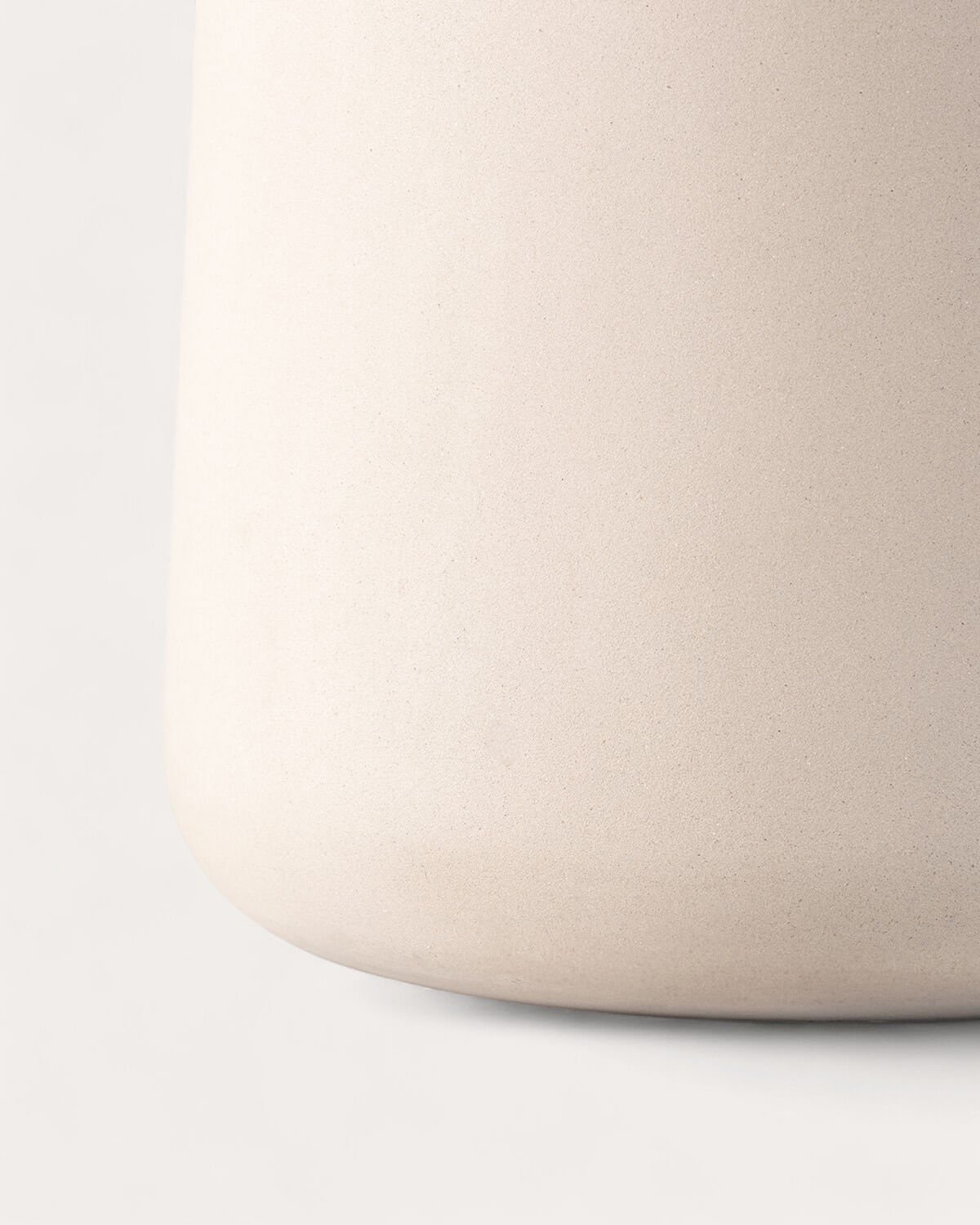 Pflanzgefäß aus Beton und Akazienholz L (56xØ31 cm) Hazan, Galeriebild 6