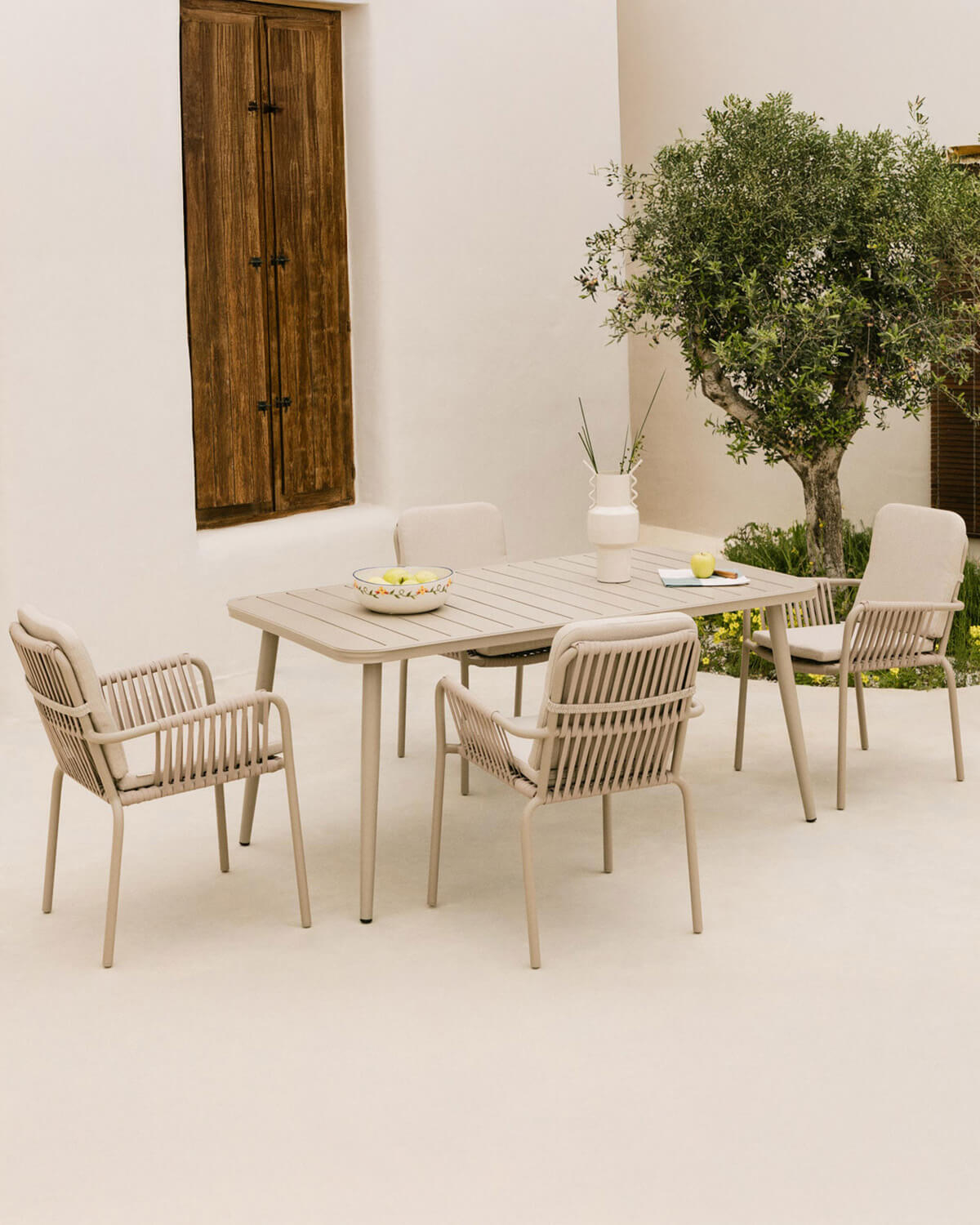 Rechteckiges Tischset Cancun aus Aluminium (160x90 cm) und 4 Drian-Gartenstühle, Galeriebild 2