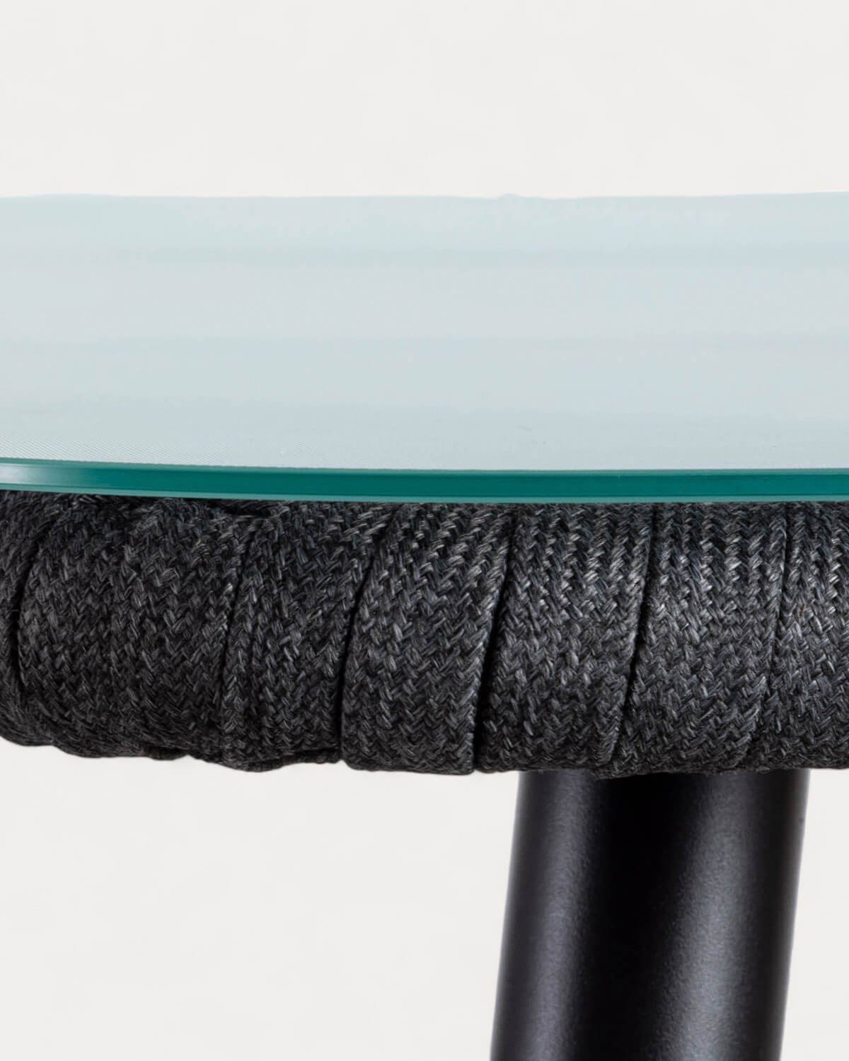 Drian rechteckiges Tischset aus Aluminium und Glas (160x90 cm) mit 6 Dasi Outdoor-Stühlen aus Polypropylen, Galeriebild 5