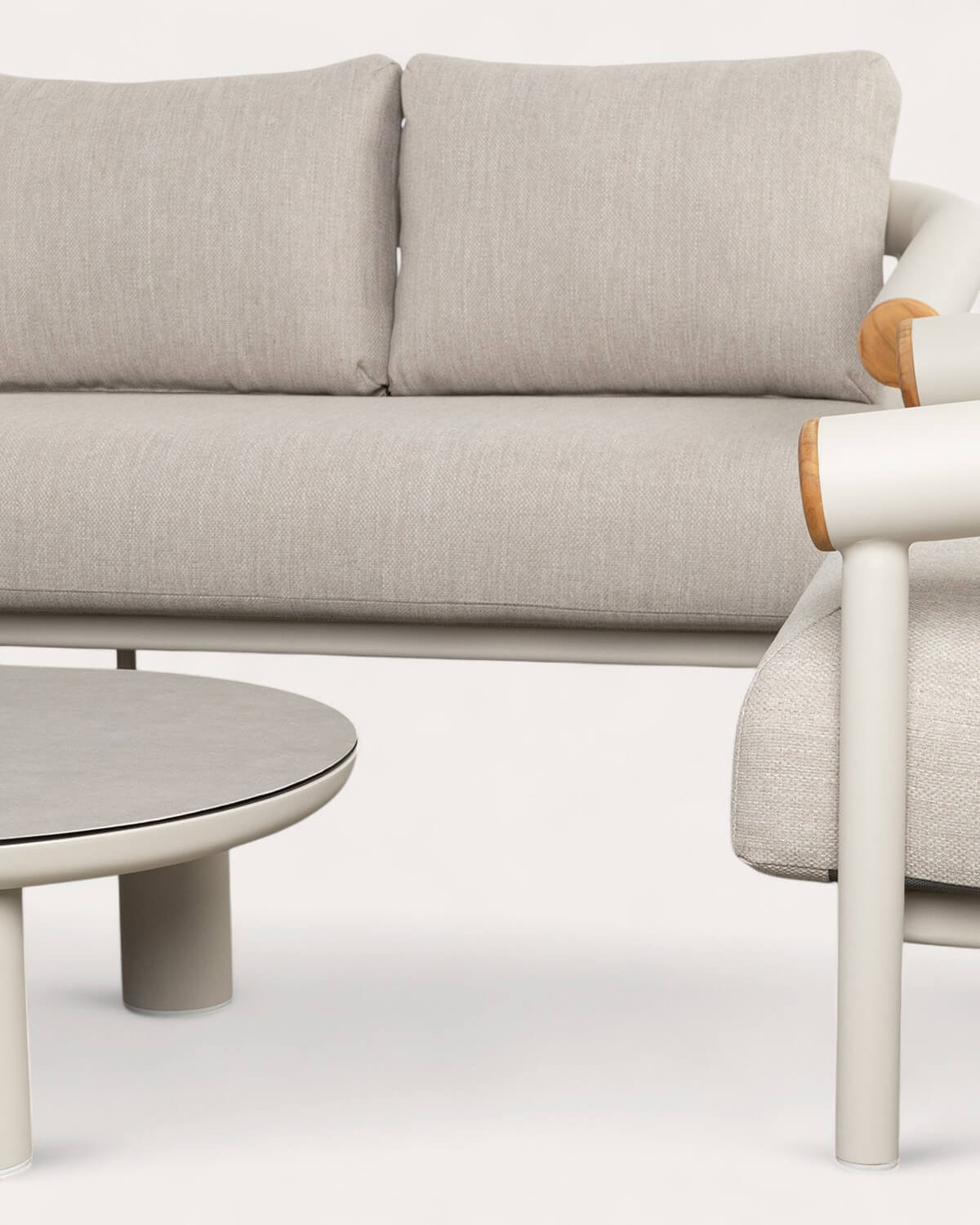 Cheryl Gartenset mit 3-Sitzer-Sofa, 2 Sesseln und Aluminium-Couchtisch, Galeriebild 5